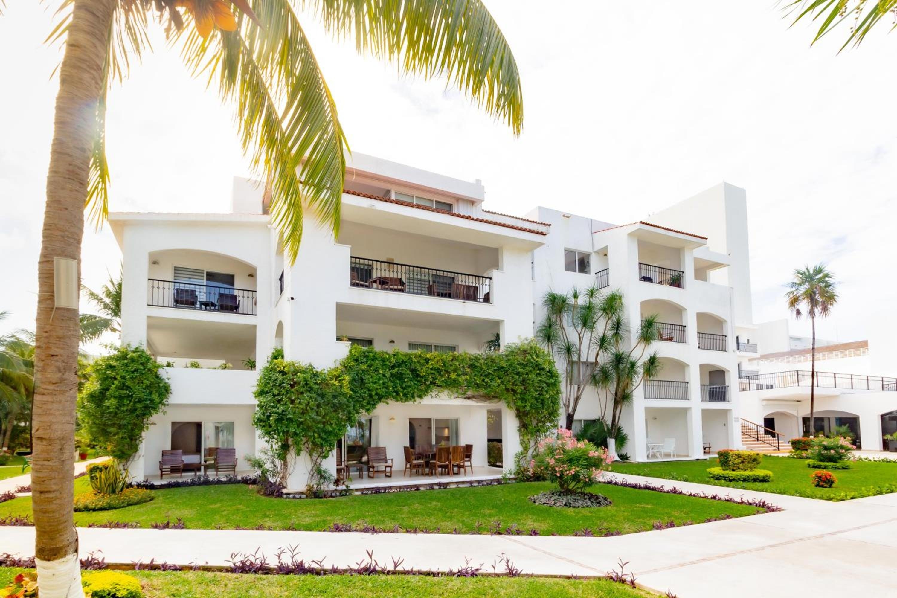 Beachscape Kin Ha Villas & Suites