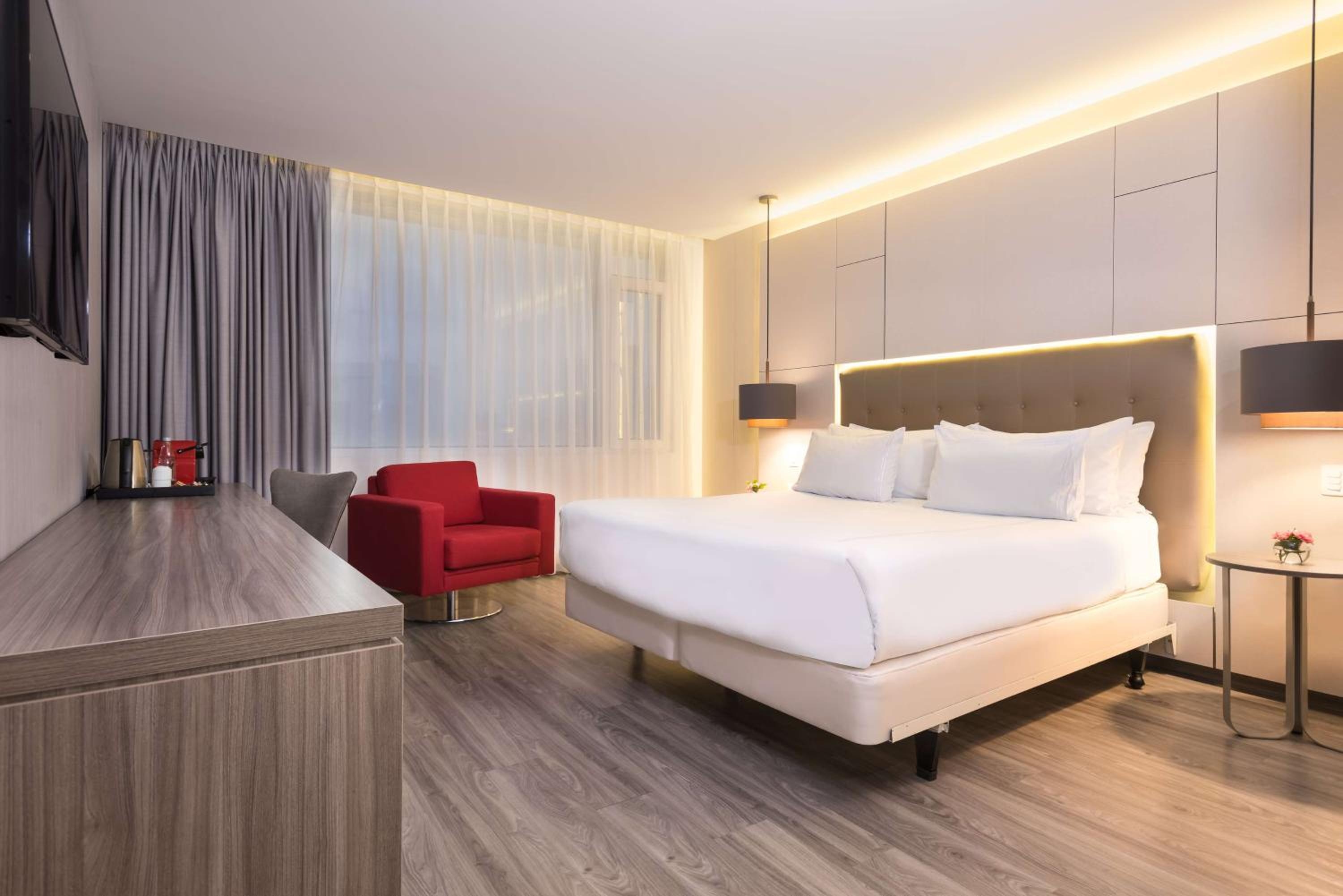 NH Collection Medellin Royal, Poblado
