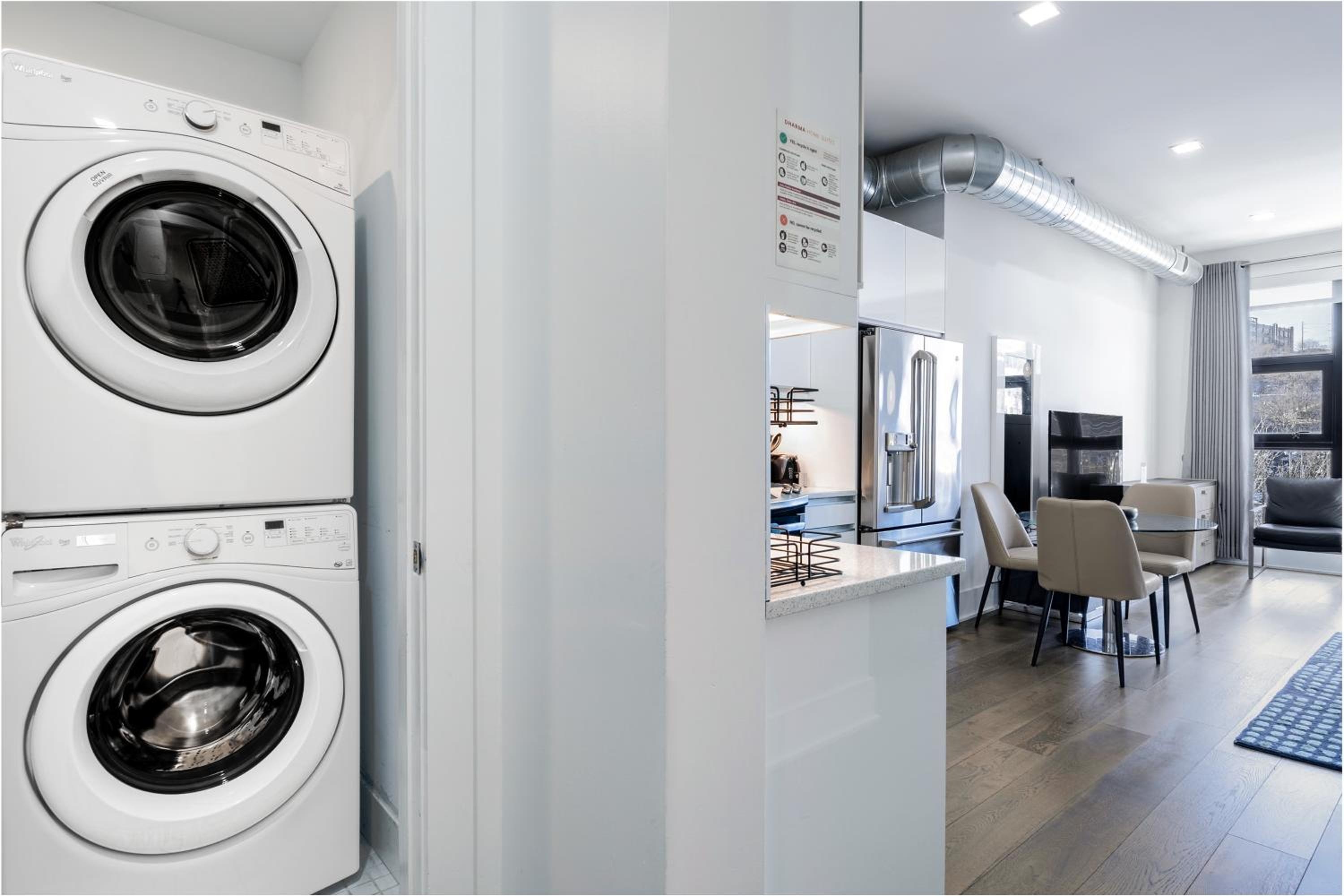 Foto de Dharma Home Suites Hoboken