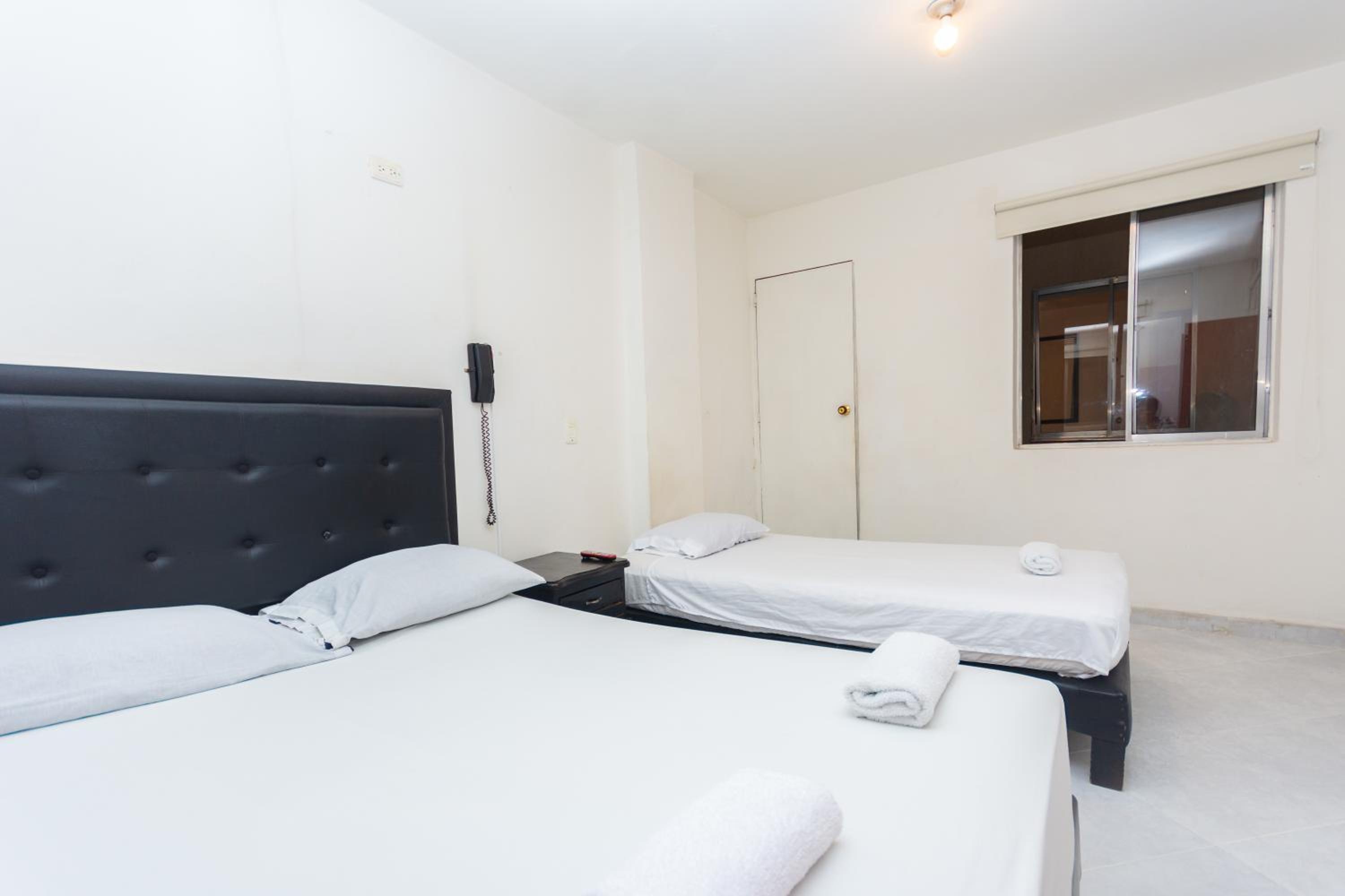 Hotel Villa Real, Laureles