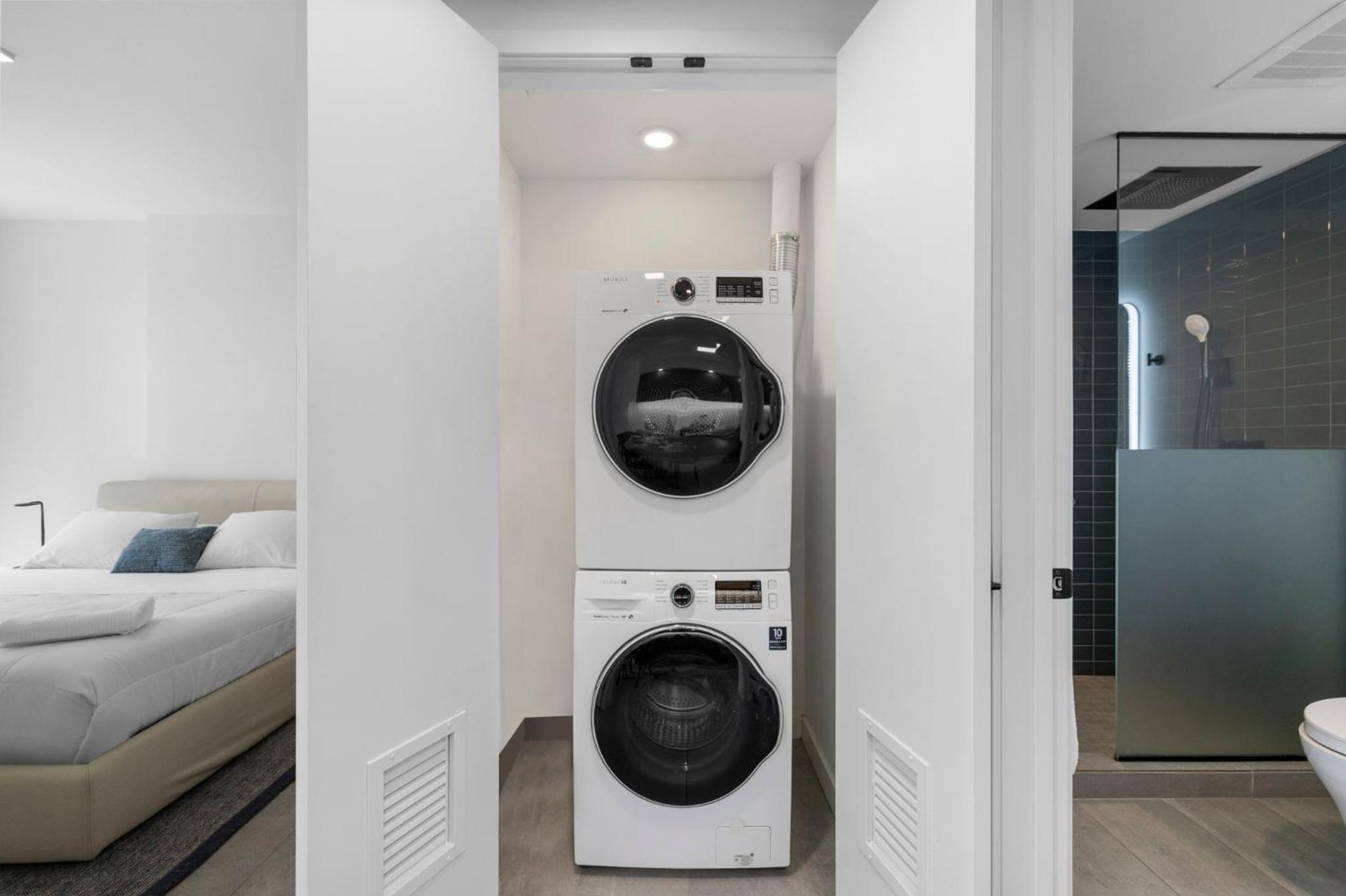 Foto de High Style Living in the Heart of Miami