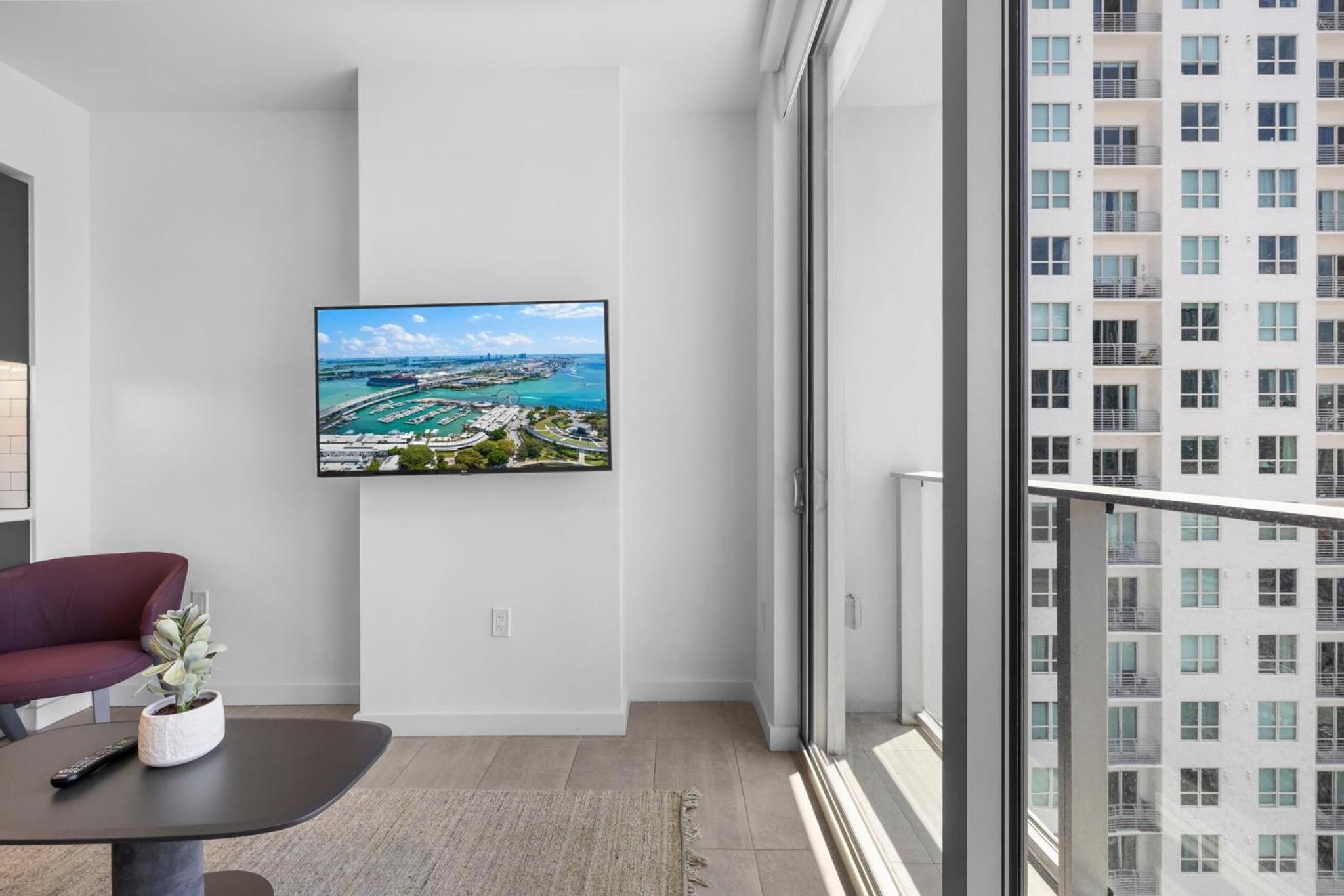 Foto de High Style Living in the Heart of Miami
