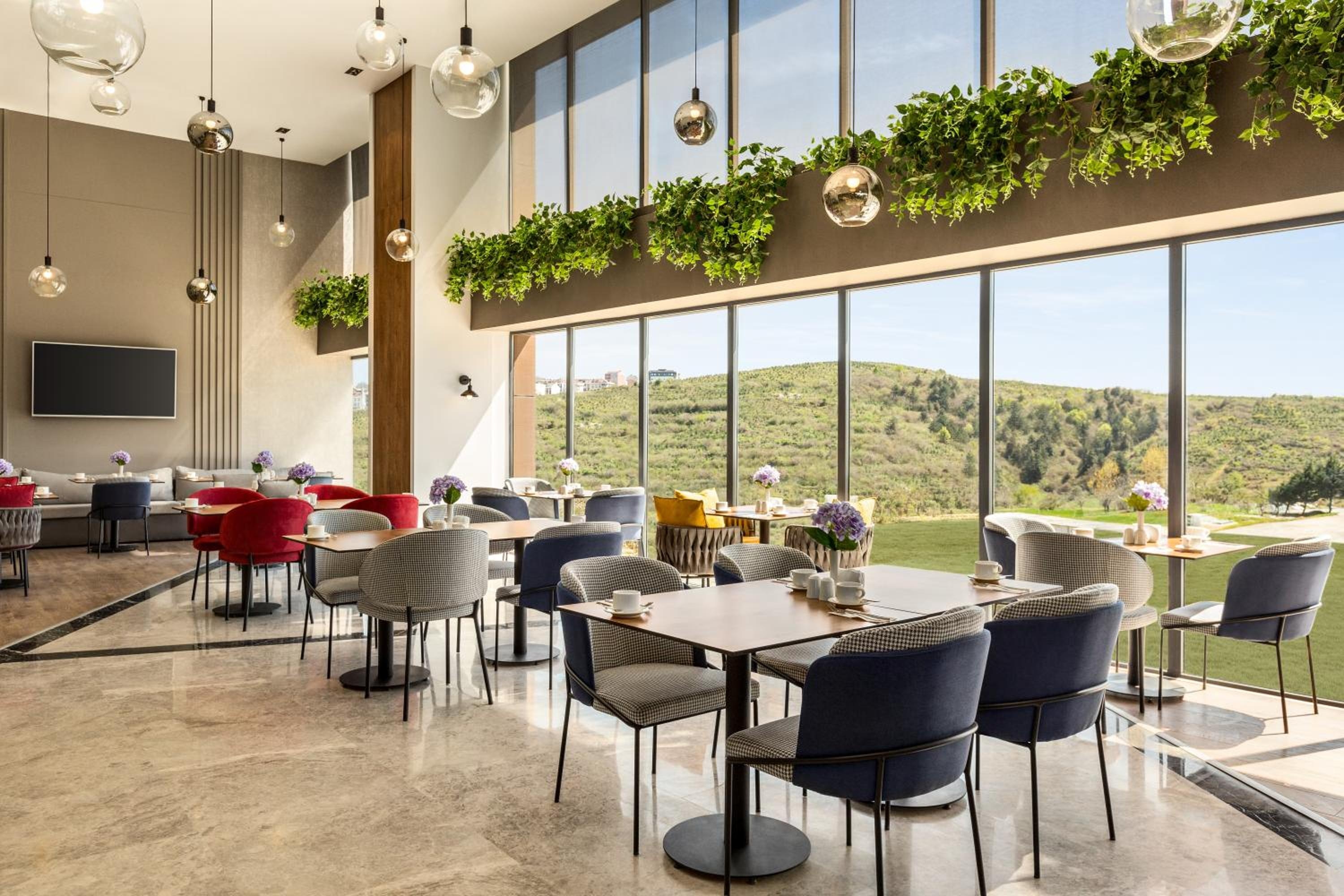 Foto de Ramada Encore by Wyndham Istanbul Arnavutkoy
