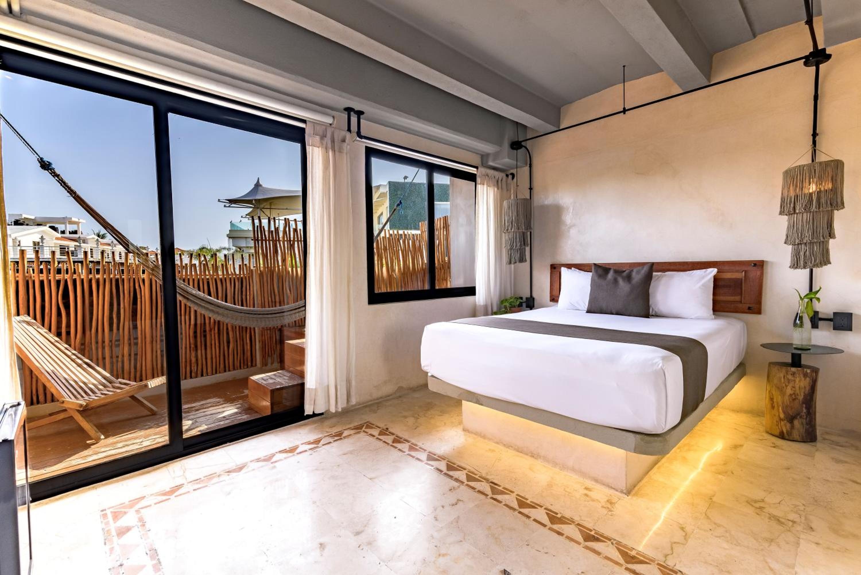 Foto de Caribbean Paradise Hotel & Spa - 5th Avenue