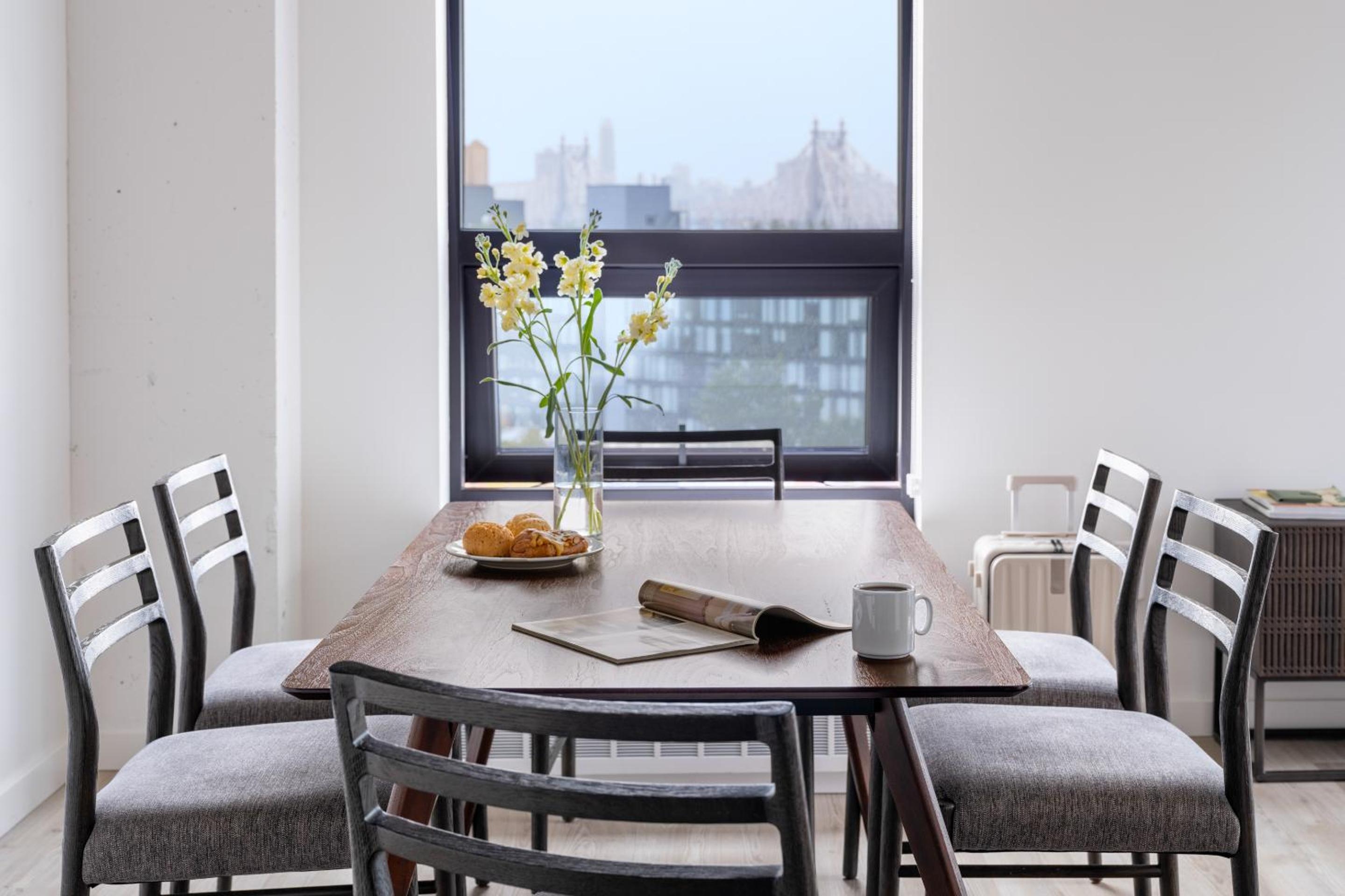 Foto de Court Square Hotel Long Island City New York , Belvilla District 6 Formerly Sonder