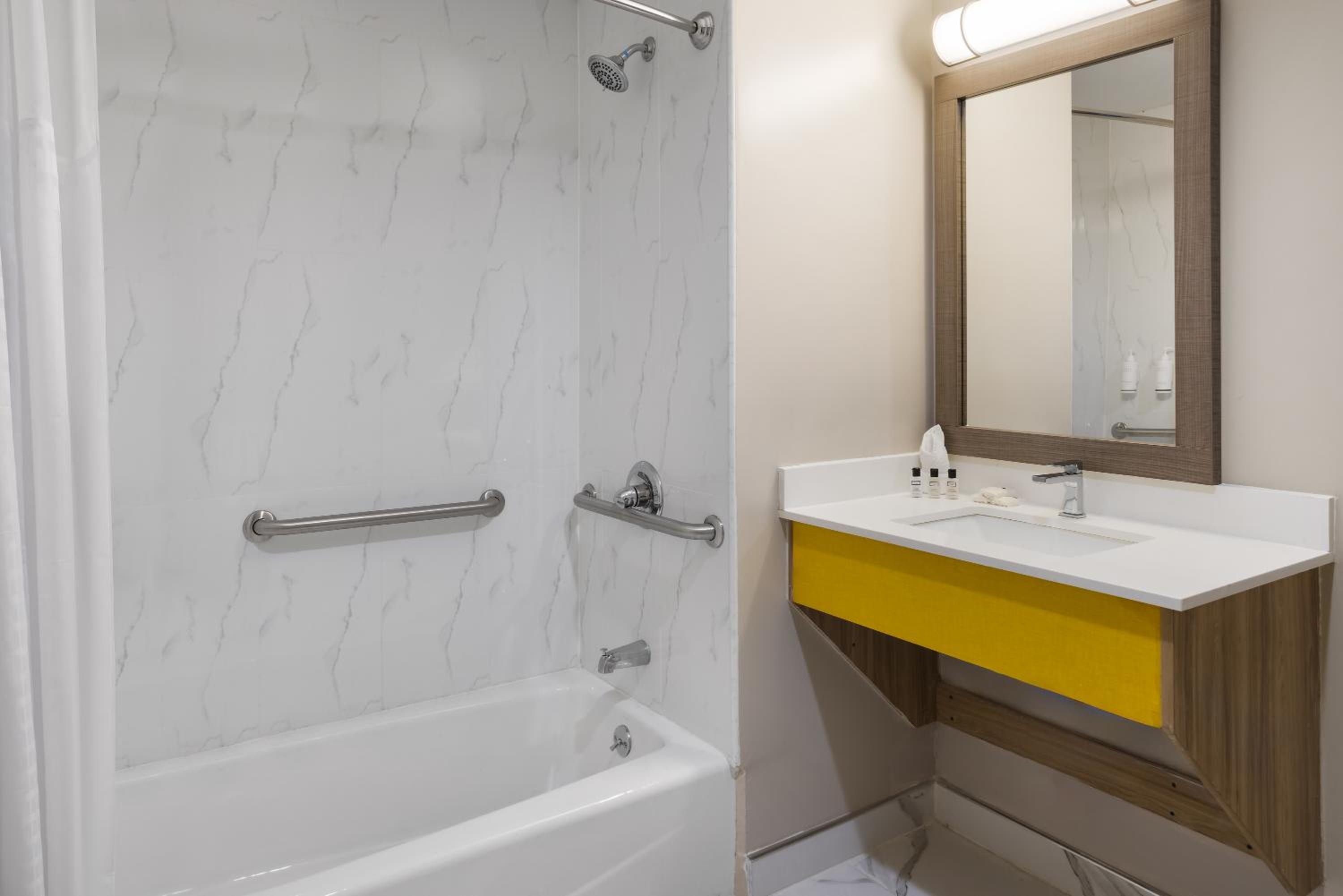 Foto de Days Inn by Wyndham Staten Island