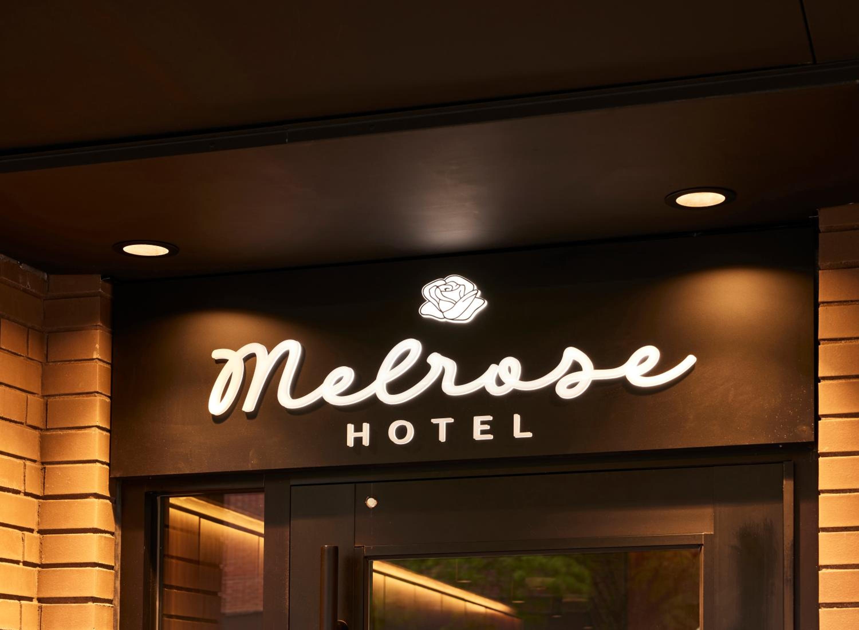 Foto de The Melrose Hotel