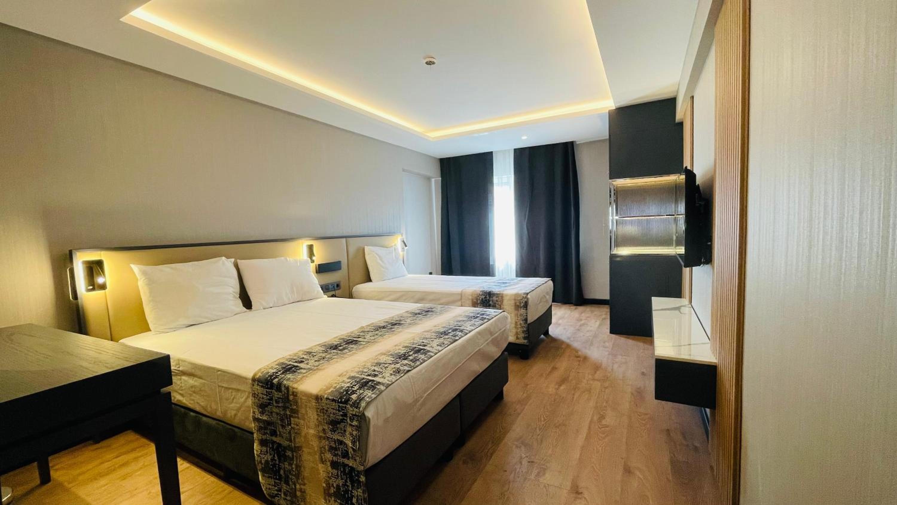 Foto de Osmanbey Fatih Hotel