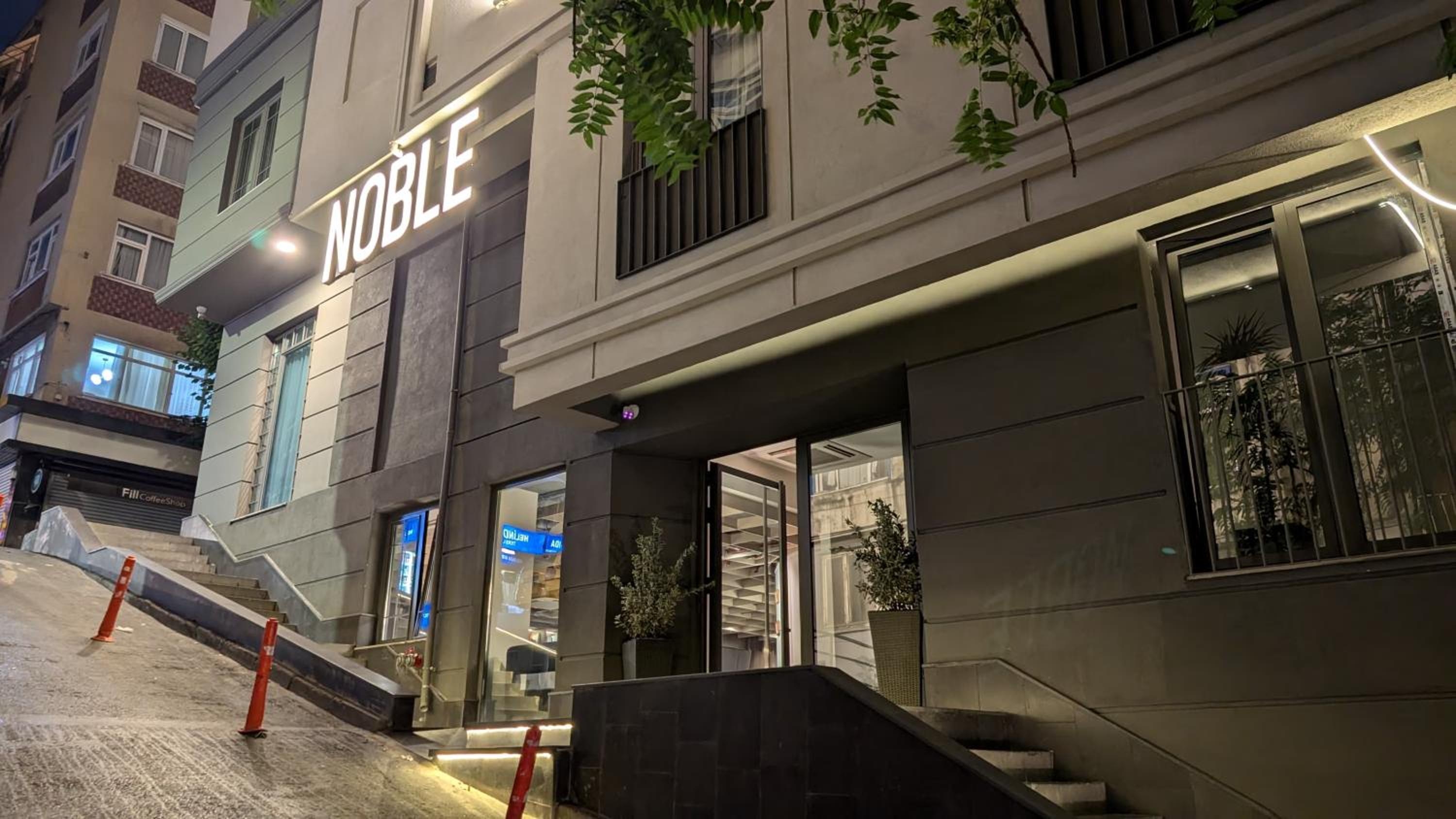Foto de Noble Pangaltı