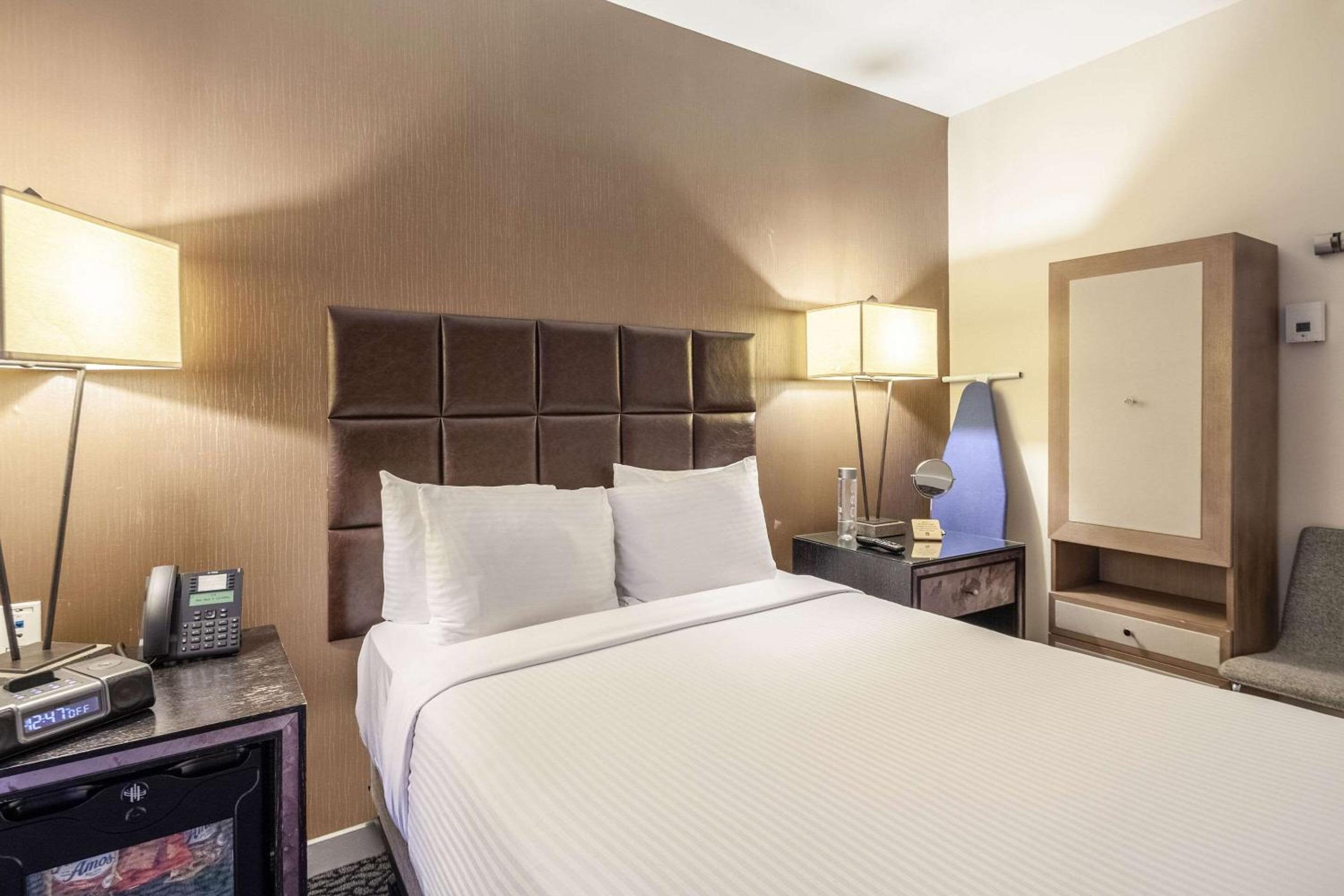 Foto de The Historic Blue Angel Hotel Lexington Ave, an Ascend Collection