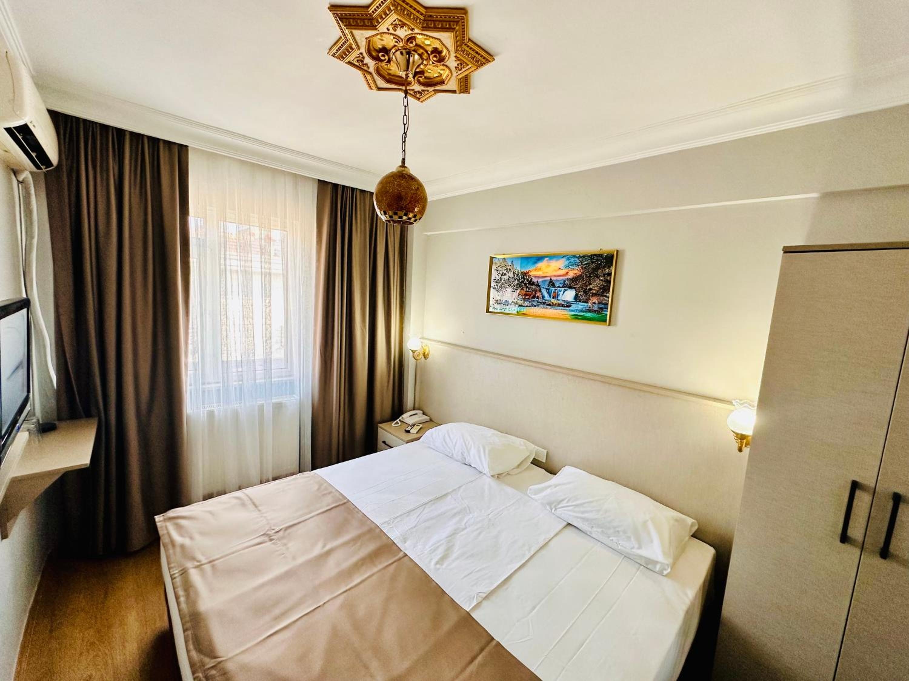Foto de Crowned Exclusive Hotel