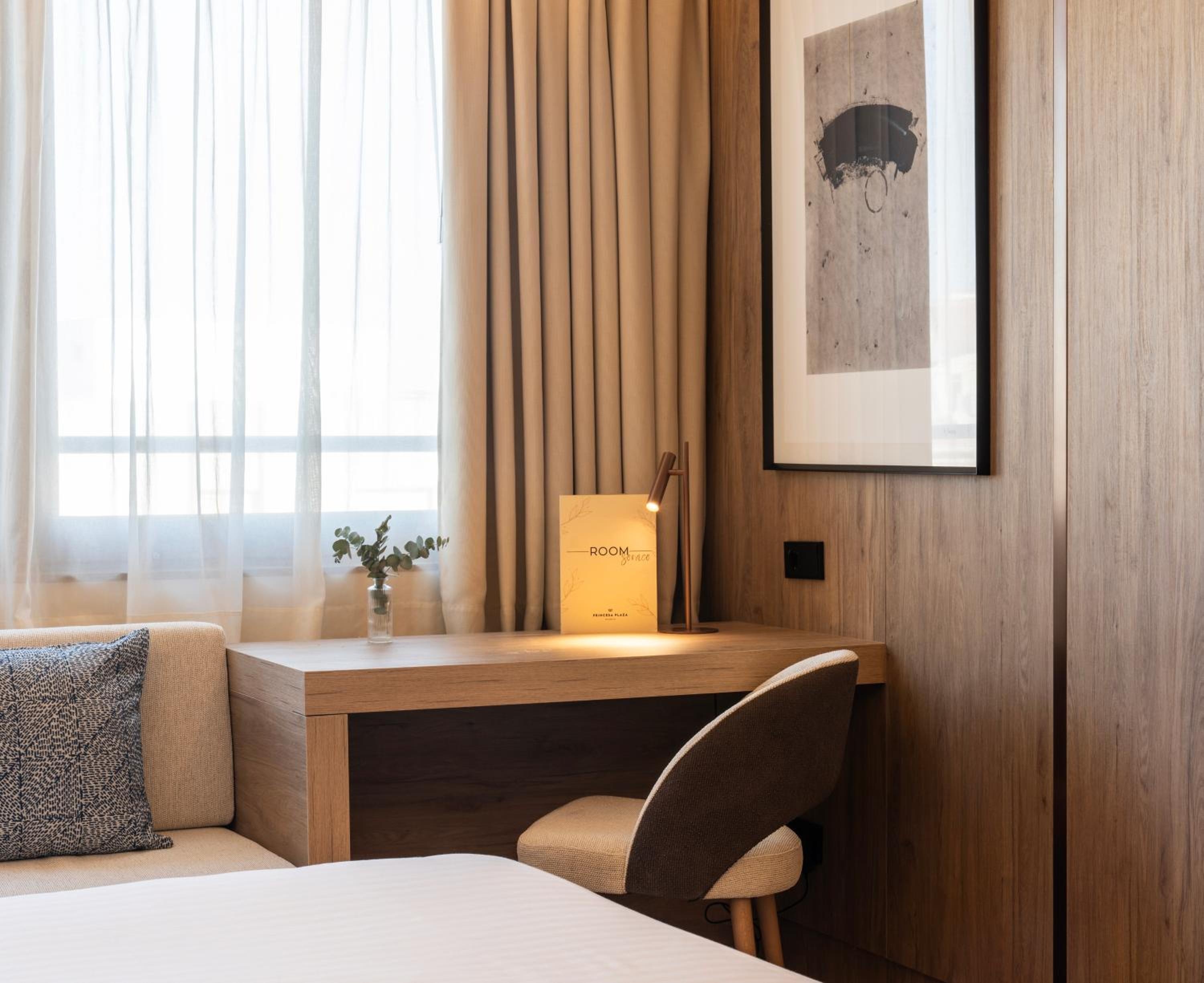 Foto de Madrid Marriott Hotel Princesa Plaza