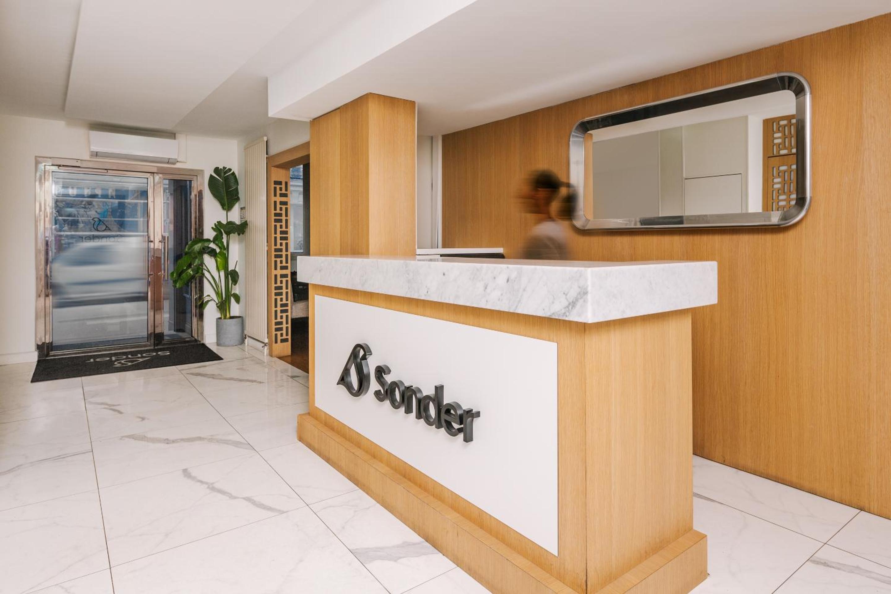 Foto de Hotel Frochot Montmartre