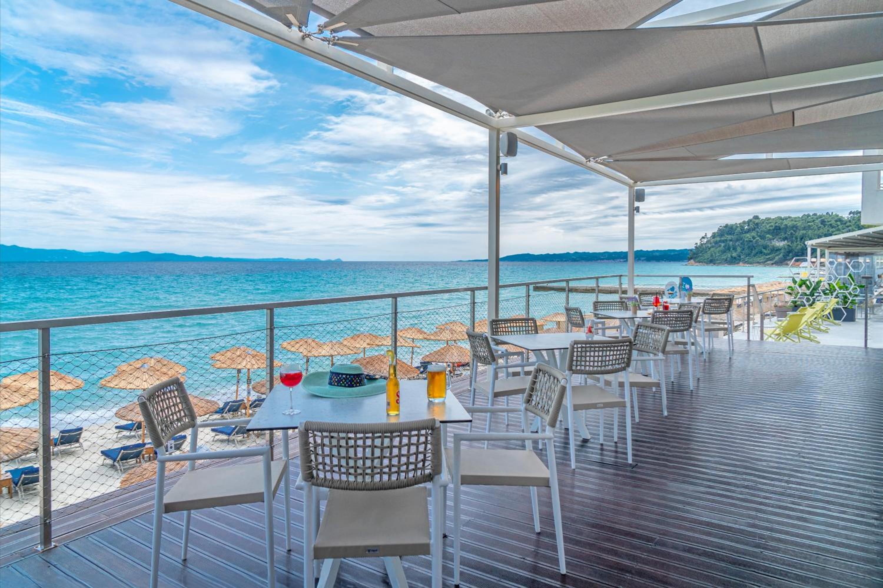 Foto de Ammon Zeus Luxury Beach Hotel
