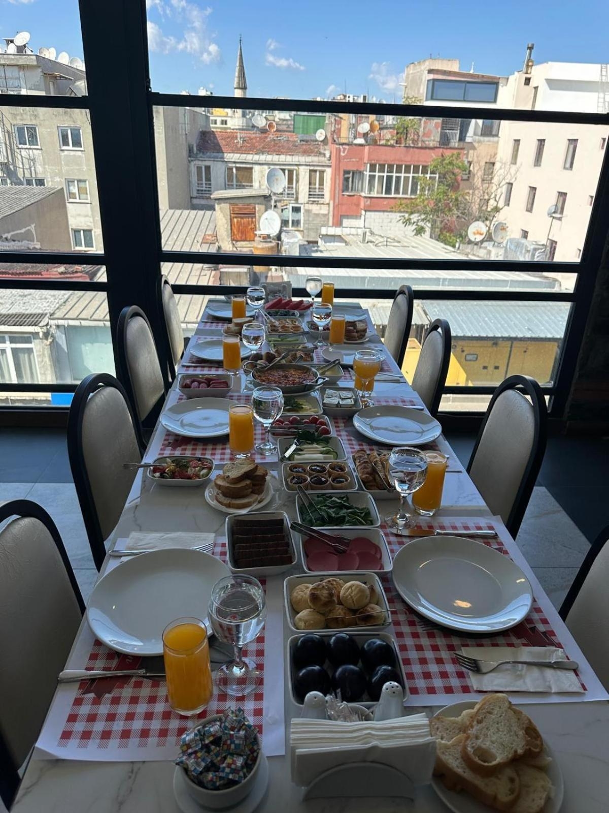 Foto de Grand Ons Hotel