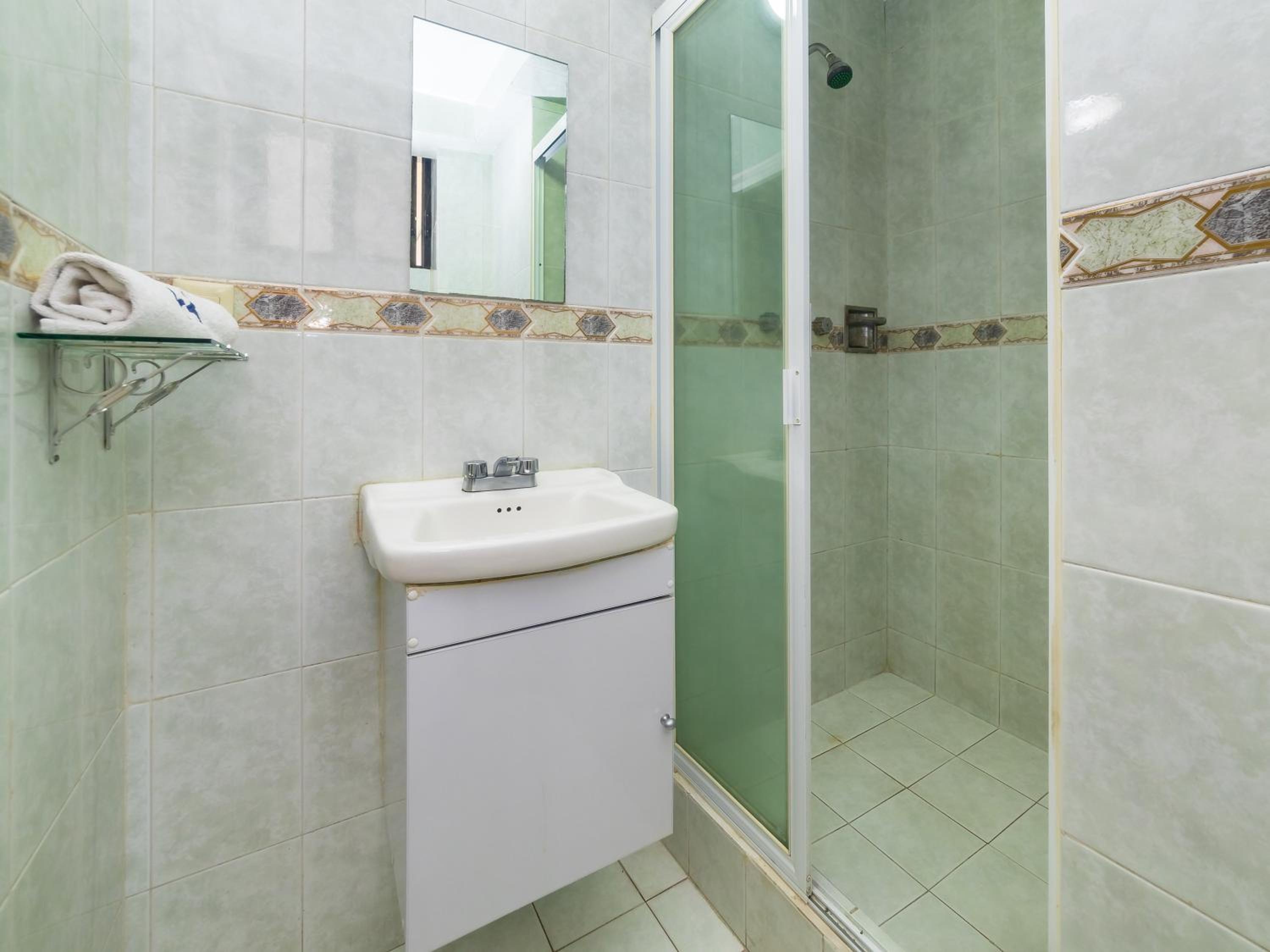 Foto de Capital O Hotel Suites Marne, Mexico City