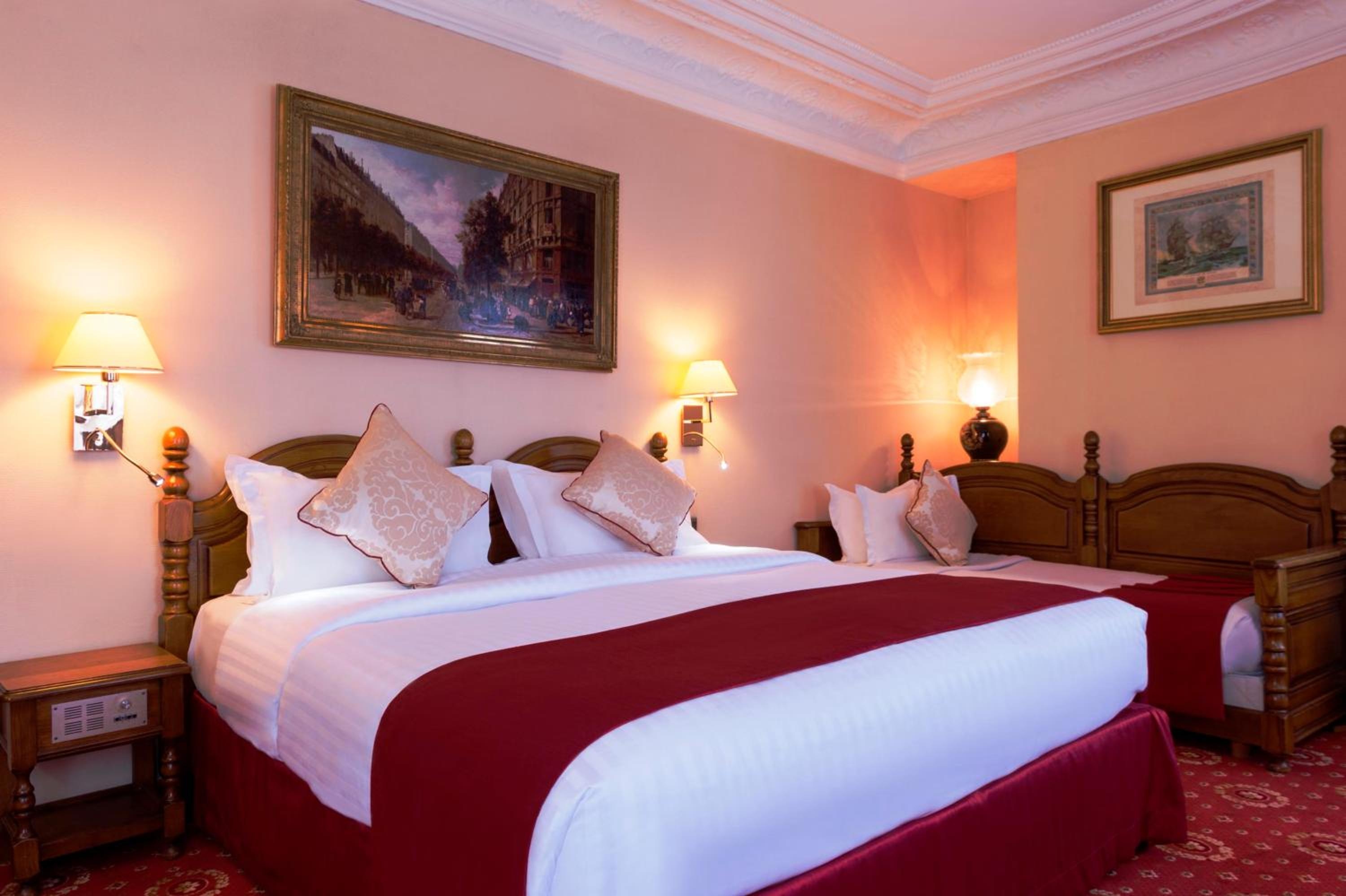 Foto de The Originals City Hotel Paix Republique