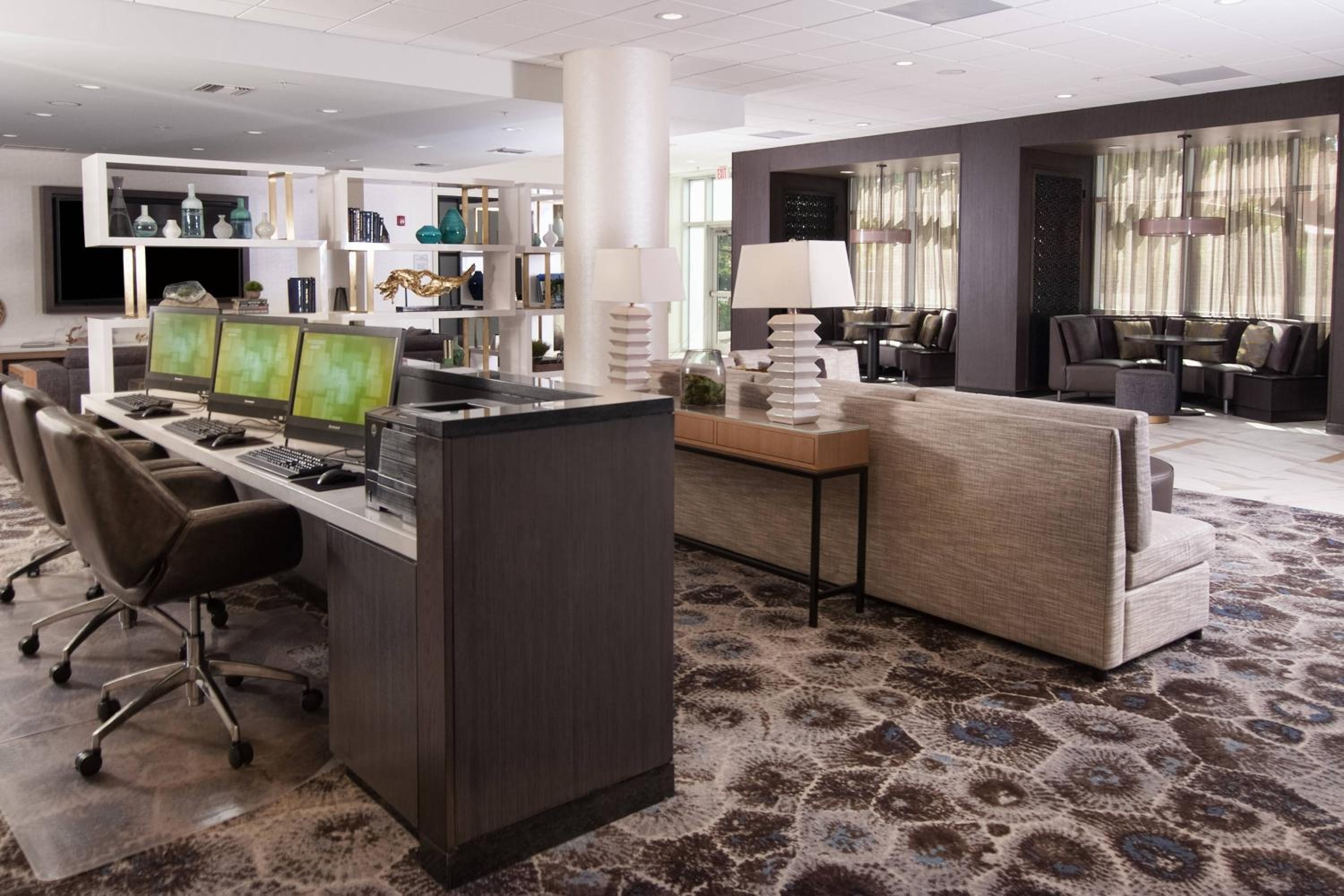 Foto de Courtyard Miami Coral Gables