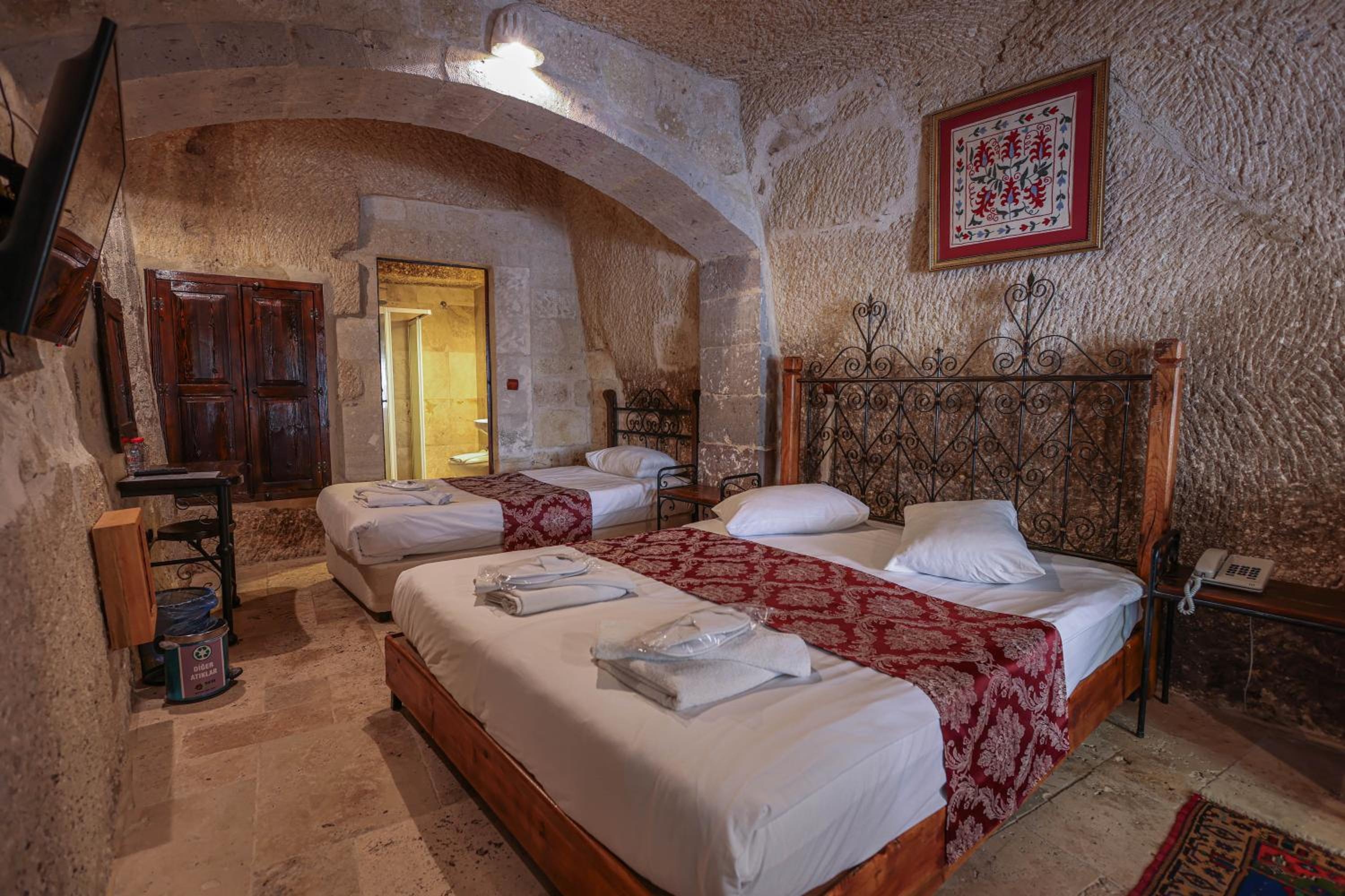 Foto de Century Cave Hotel