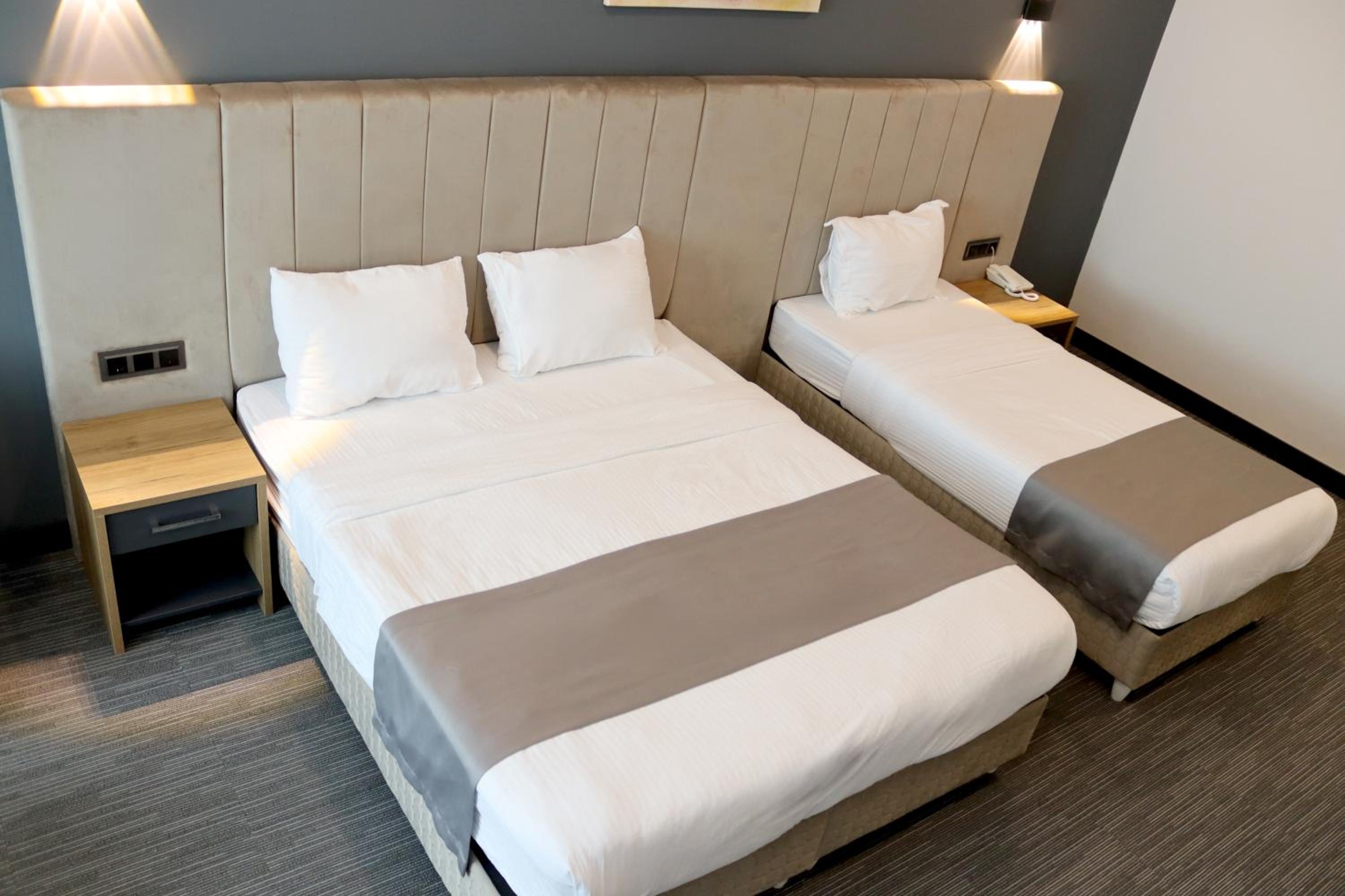 Foto de Home Plus Hotel