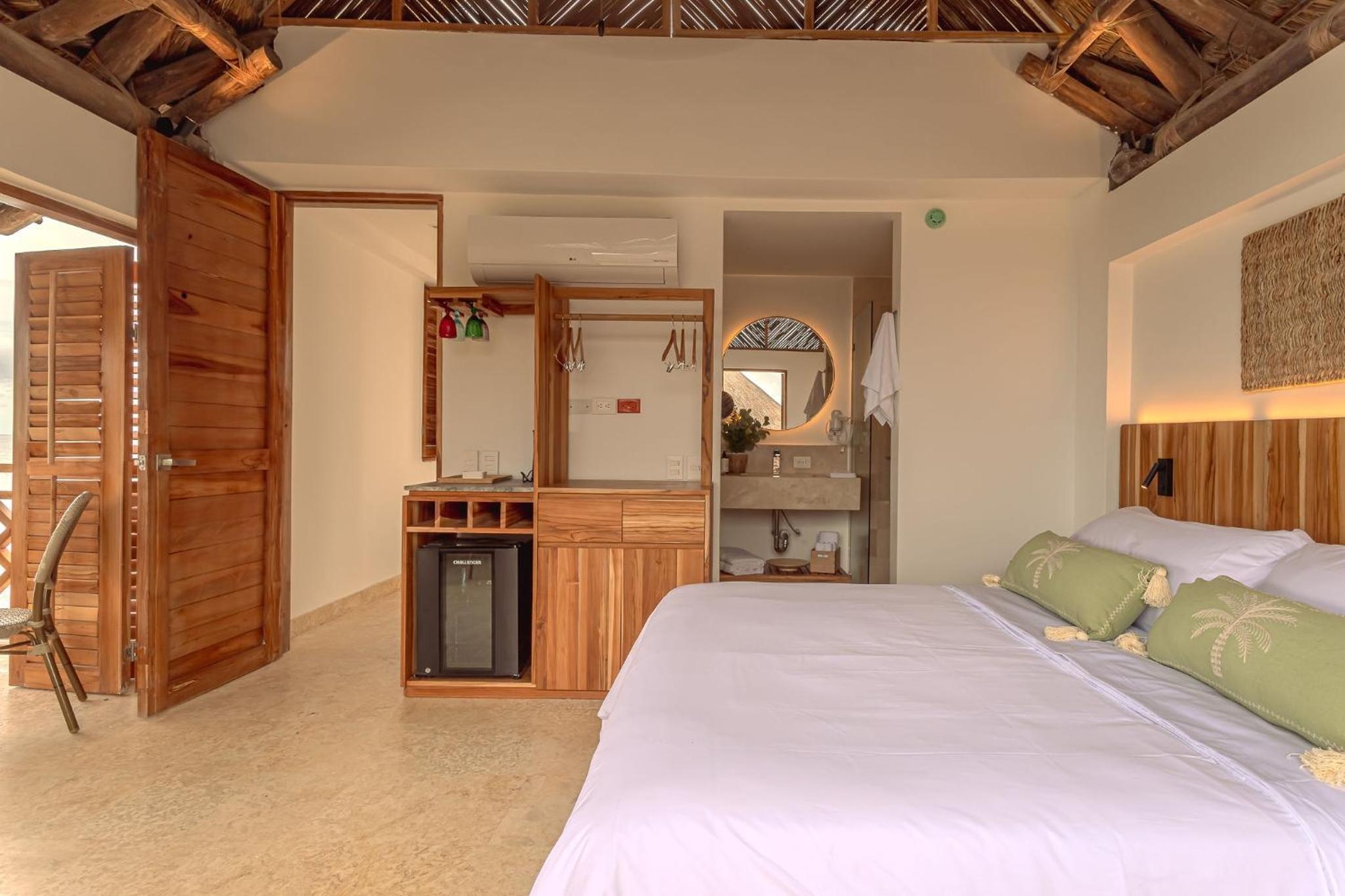 Foto de Islawa Soy Local - Isla Privada