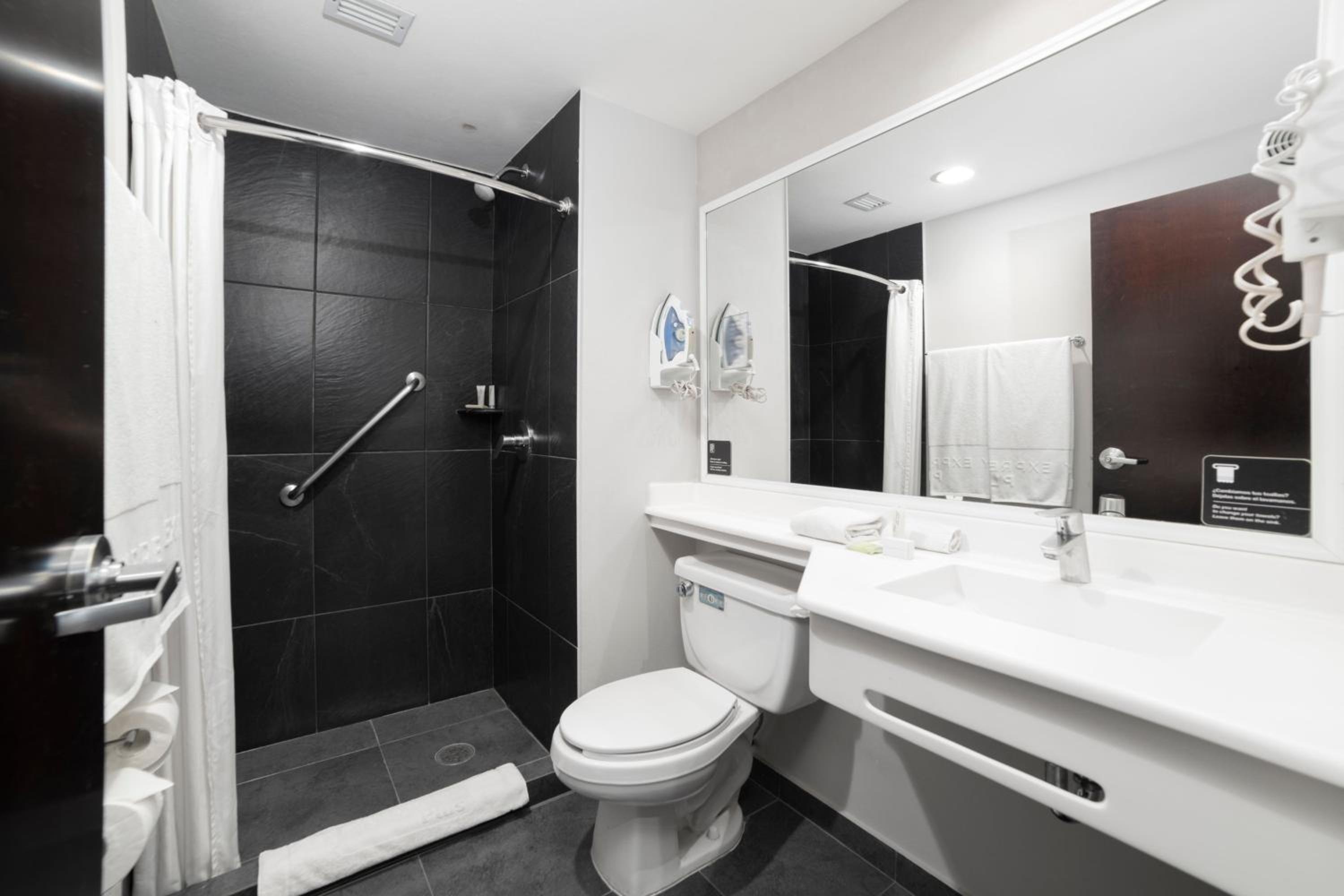 Foto de City Express Plus by Marriott Ciudad de México Insurgentes Sur