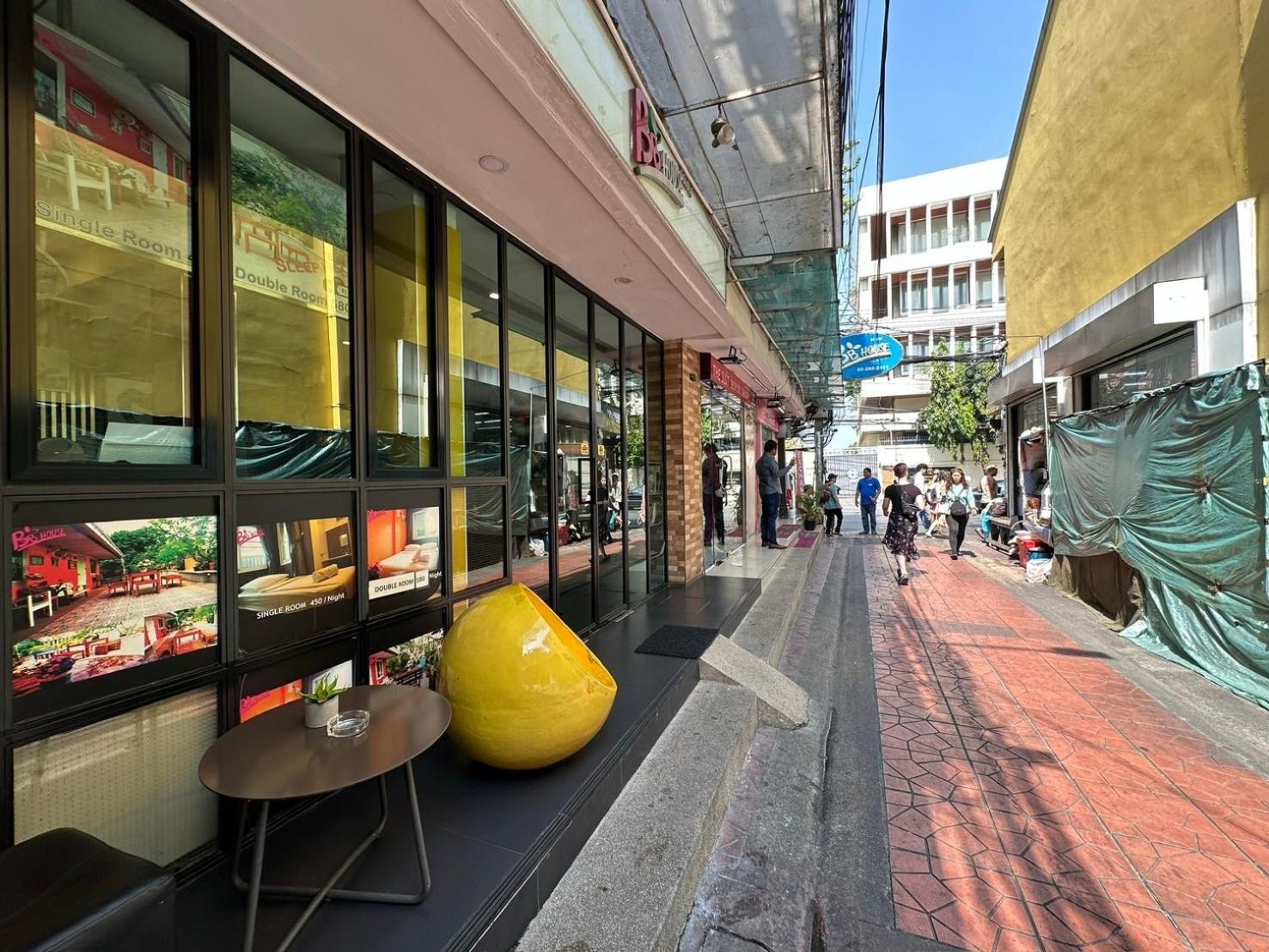 Foto de BB House Phra Athit บีบี เฮ้าส์ พระอาทิตย์