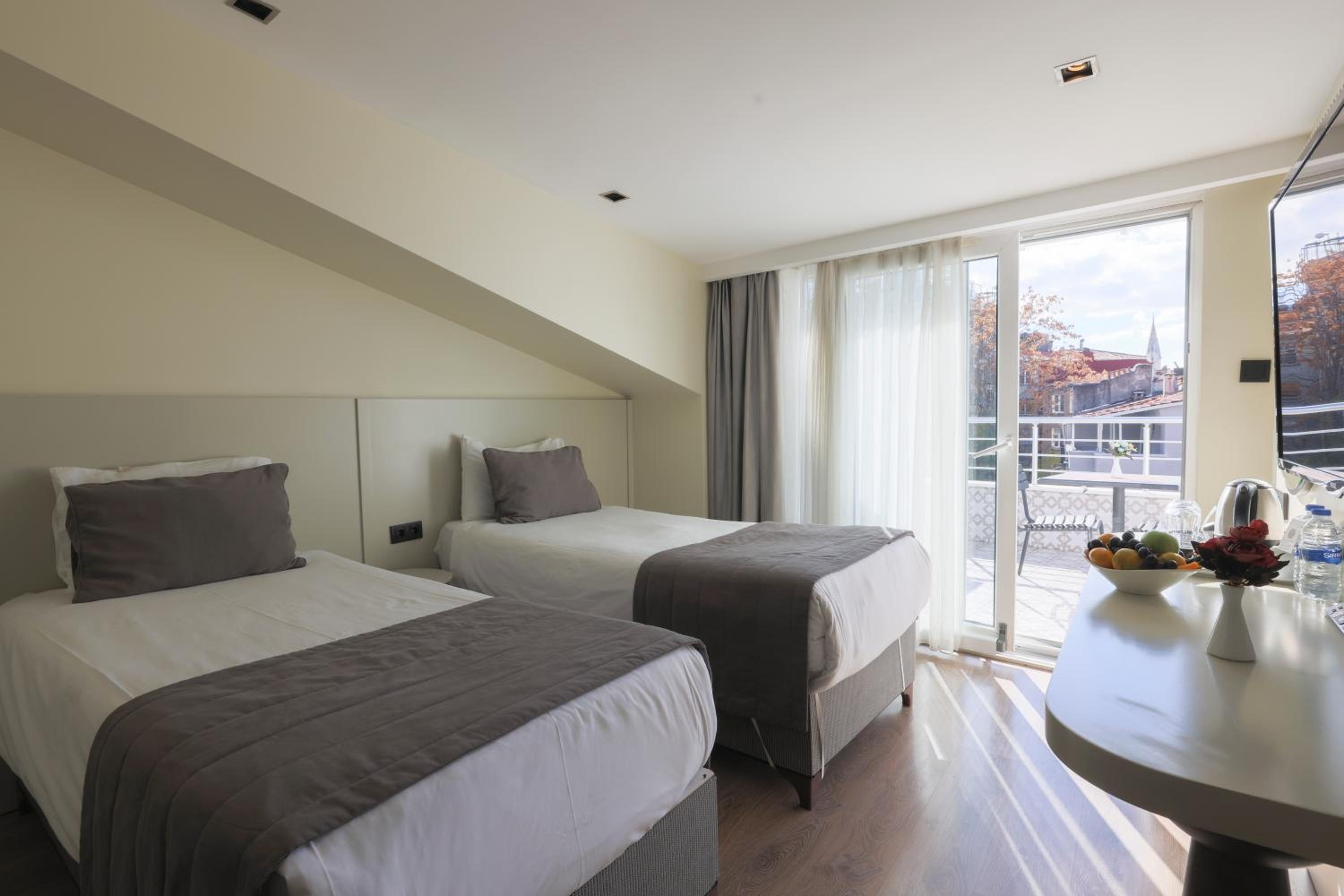 Foto de Taksim Galataport FRZ Burak Hotel