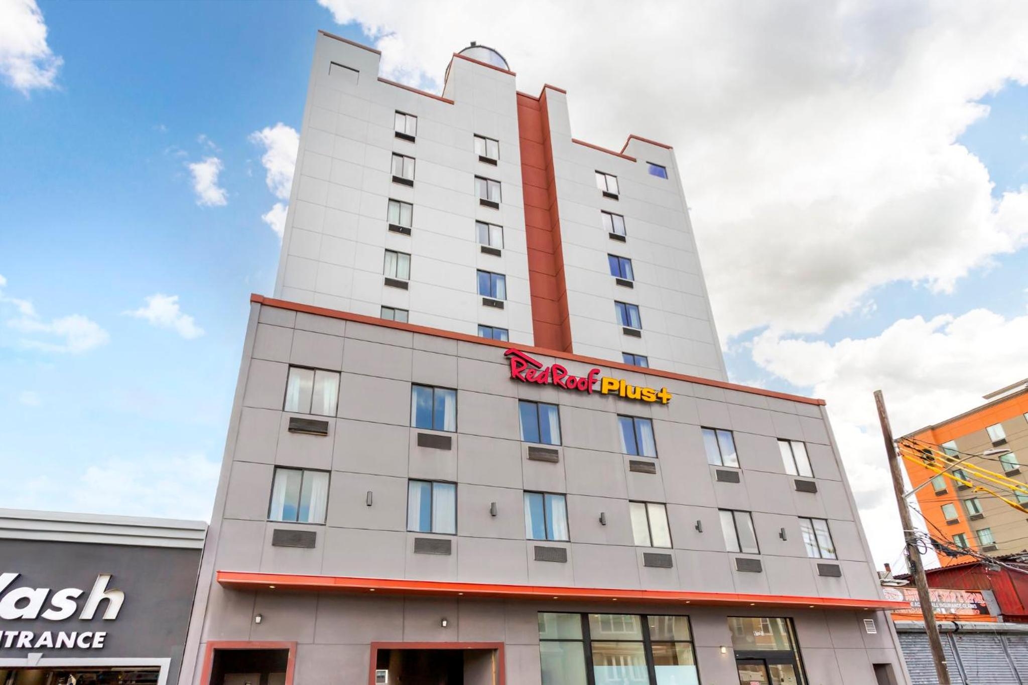 Foto de Red Roof Inn PLUS Jamaica, NY - JFK Airport
