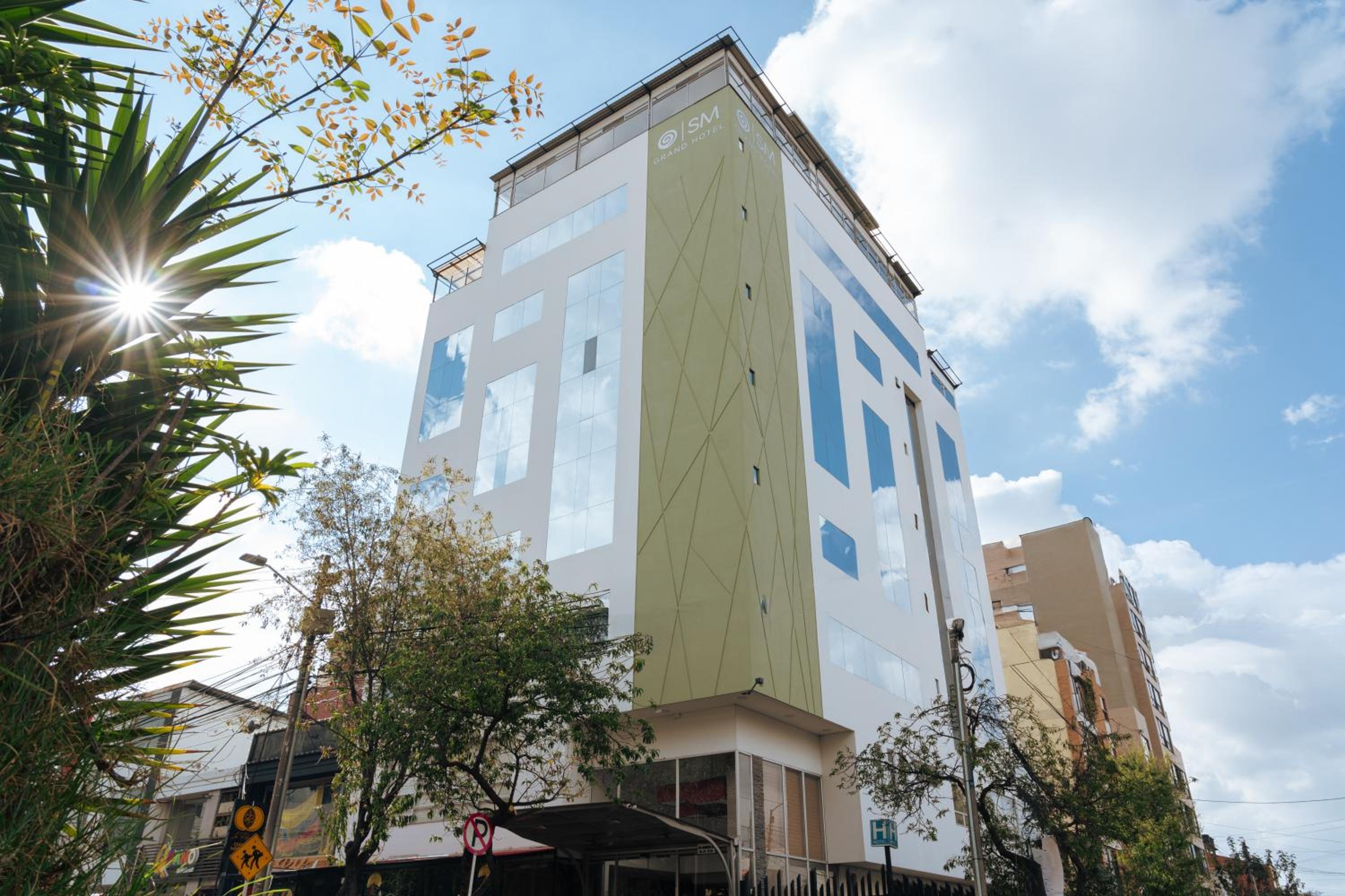 SM Grand Hotel