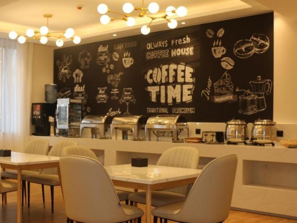 Foto de GreenTree Inn Express Jilin Yushu Gongnong Street Passenger Terminal Station
