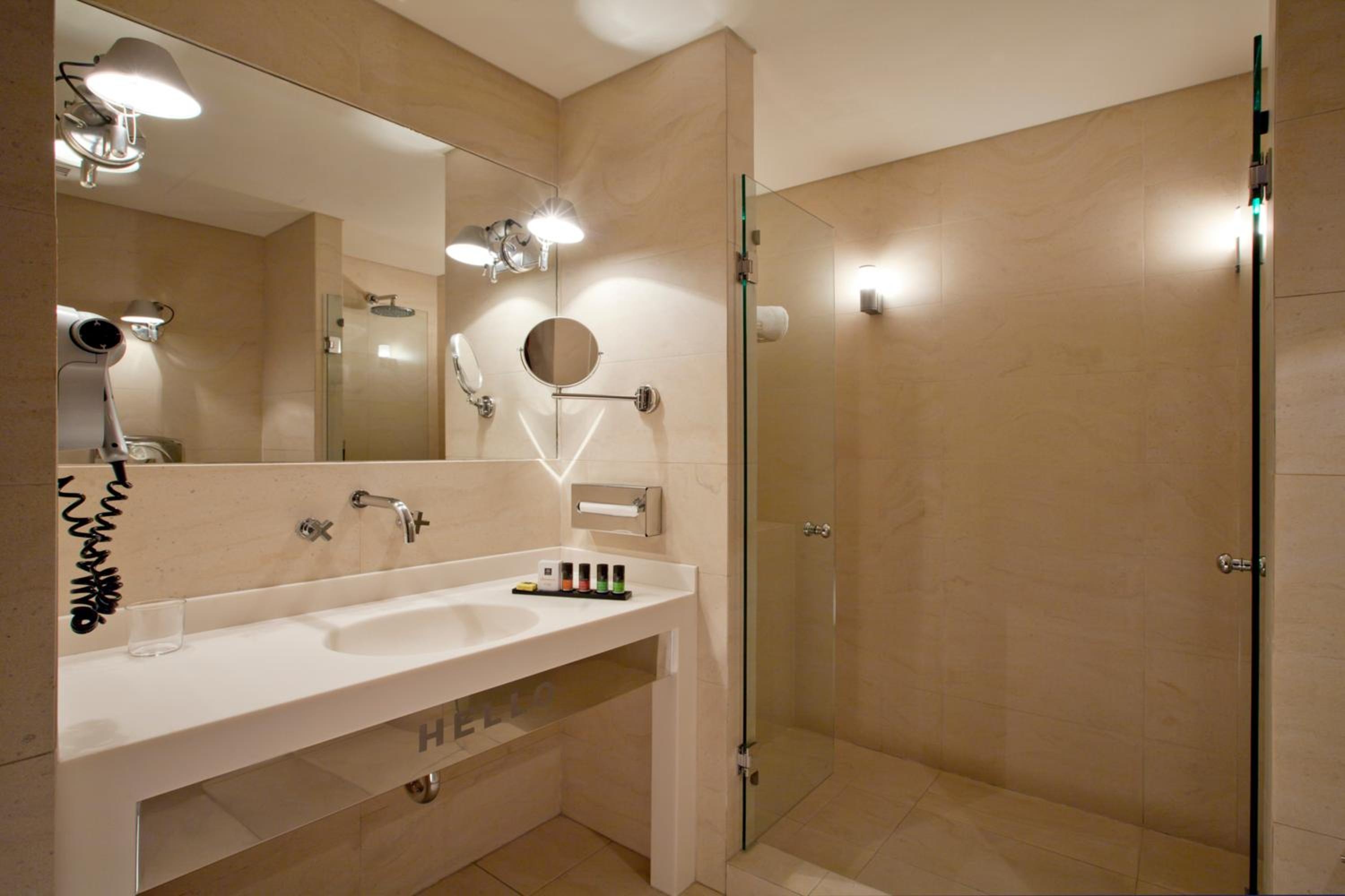 Foto de O&B Athens Boutique Hotel