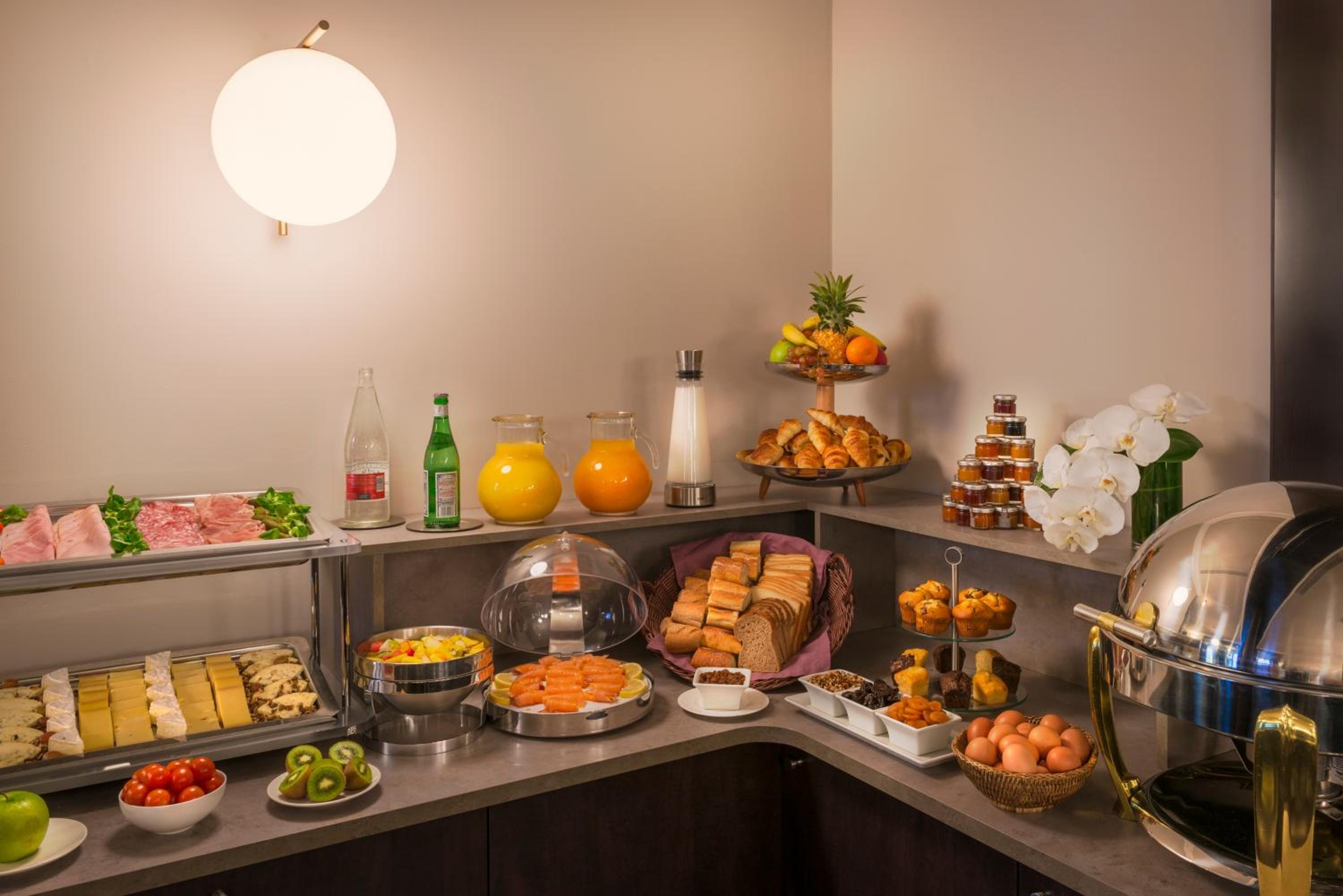 Foto de Hôtel Le Marquis by Inwood Hotels