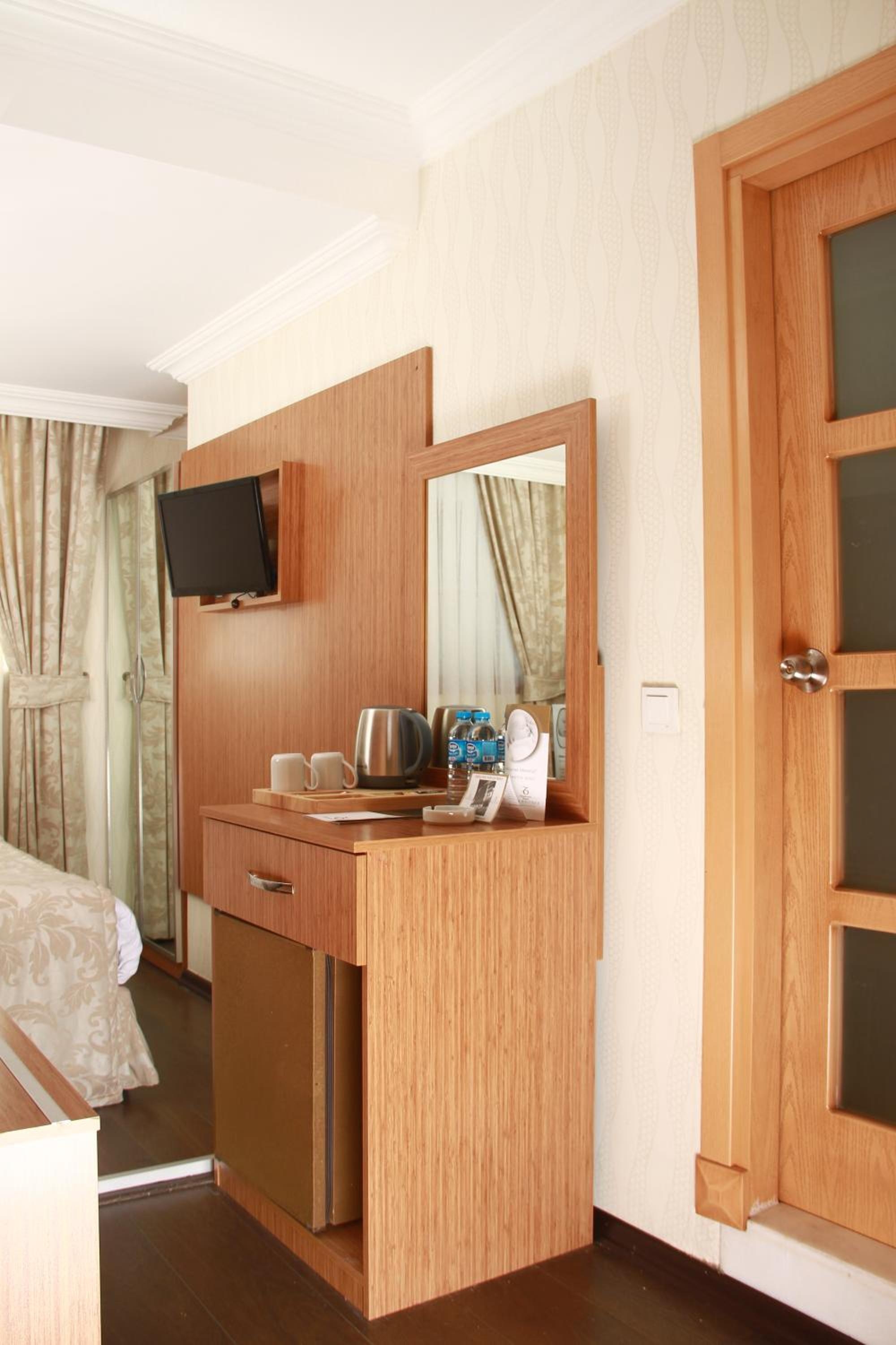 Foto de Kozan City Hotel