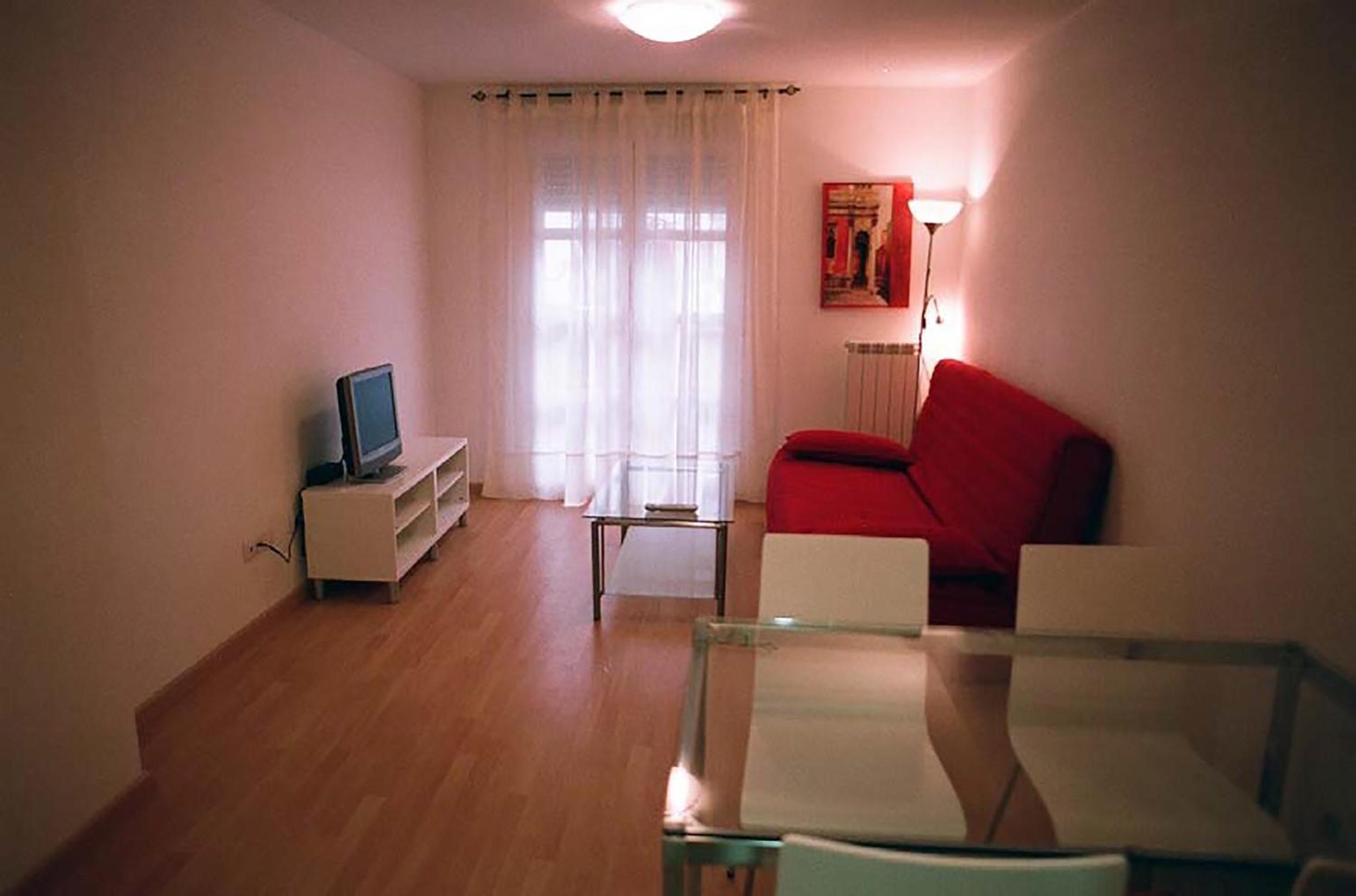 Apartamentos Auhabitat Zaragoza, edificio de apartamentos turísticos