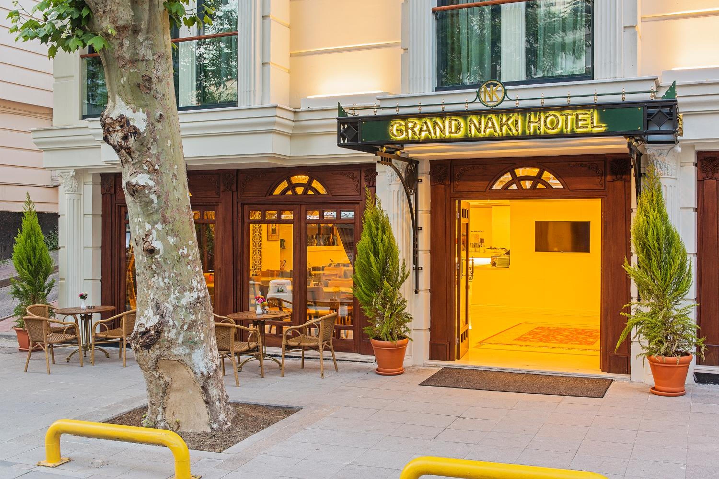 Foto de Grand Naki Hotel