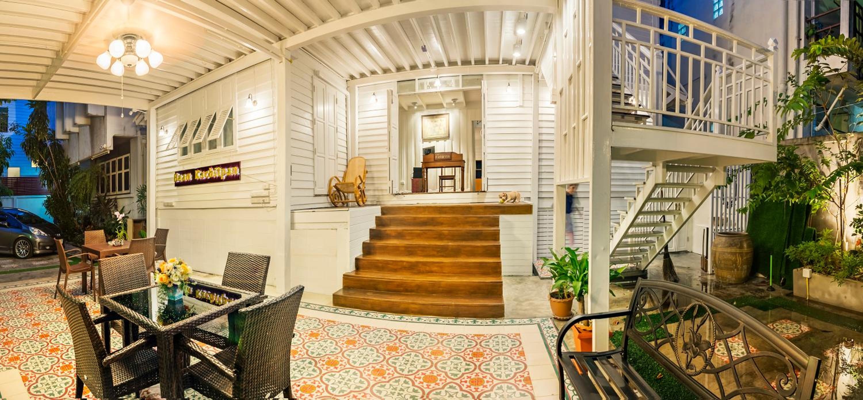 Baankachitpan Bangkok Hotel