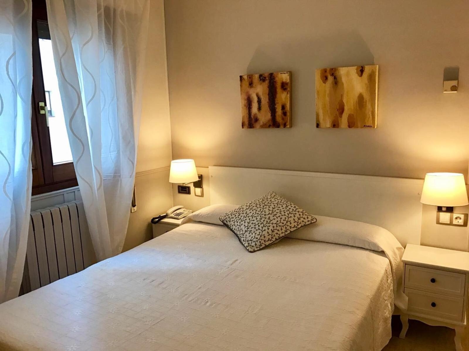 Foto de Hotel Rio Arga