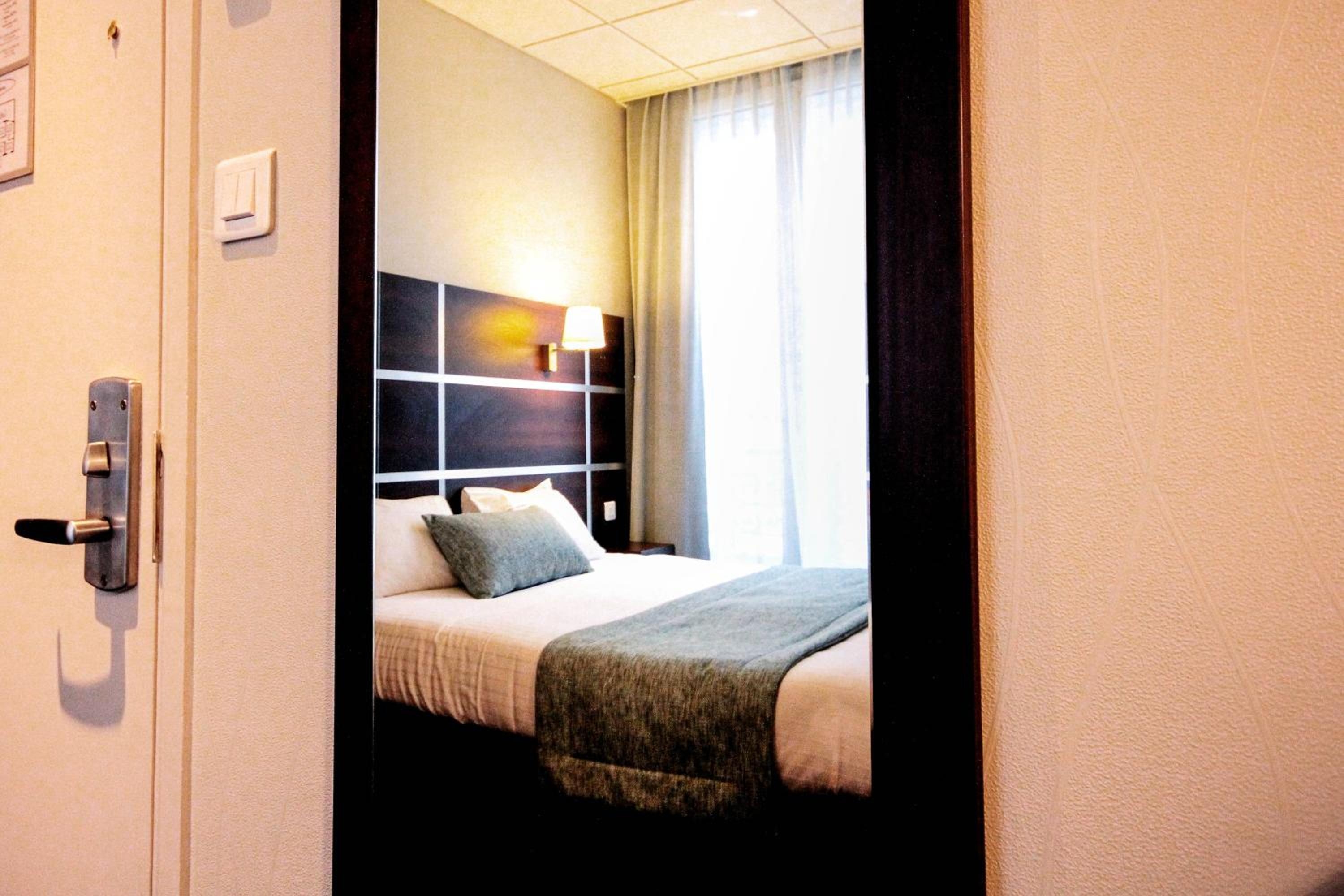 Foto de Hôtel Des Trois Gares