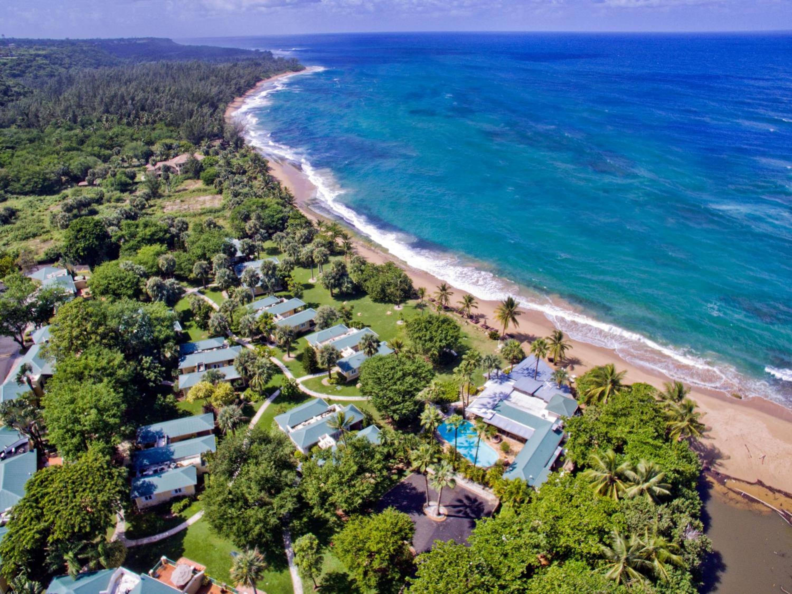 Villa Montaña Beach Resort