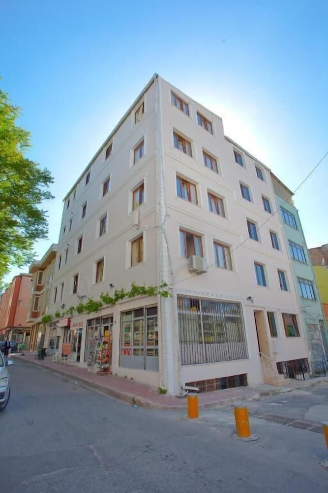 Birlik Aparthotel