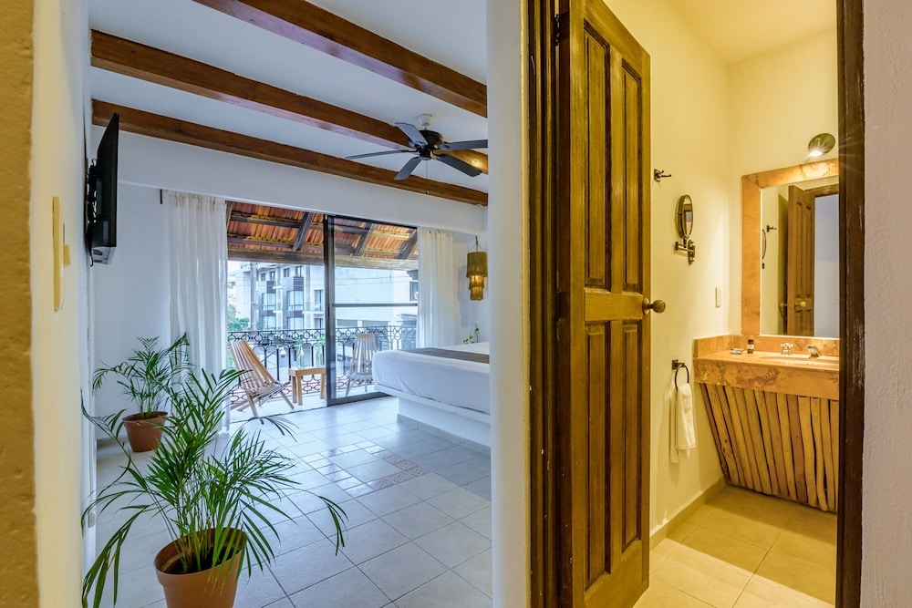 Foto de Hotel Banana Boutique & Spa by Paradise Hotels - 5th Av Playa del Carmen