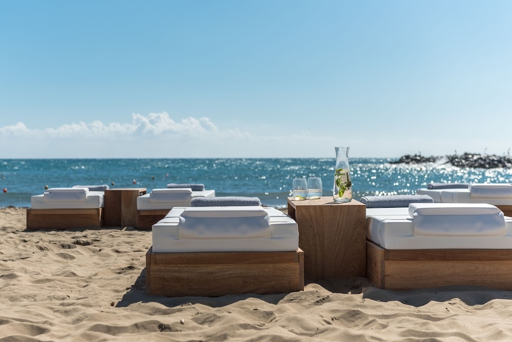 Foto de Knossos Beach Bungalows Suites Resort & Spa