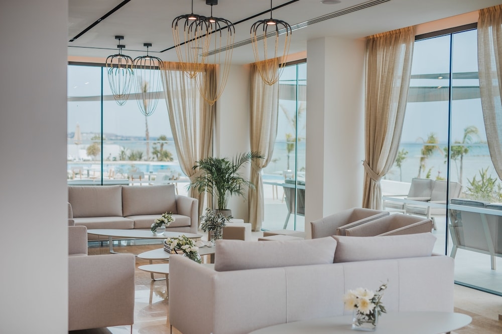 Foto de Lebay Beach Hotel