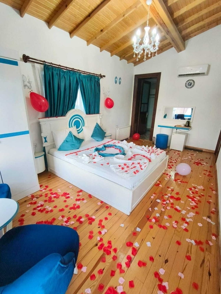 BÜYÜKADA MAVİ PALAS HOTEL, Estambul