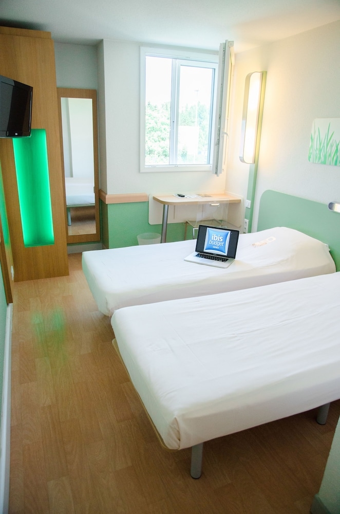 Foto de ibis budget Aeroport le Bourget Garonor