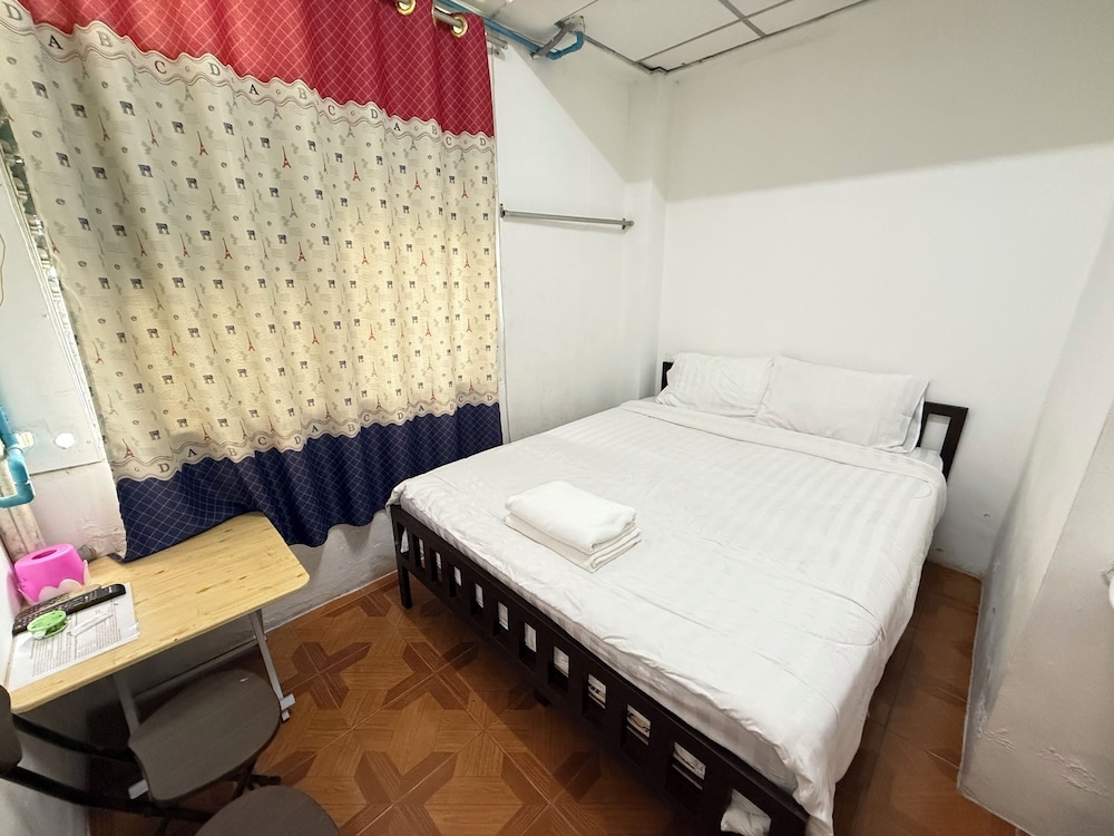 Happyland Guesthouse