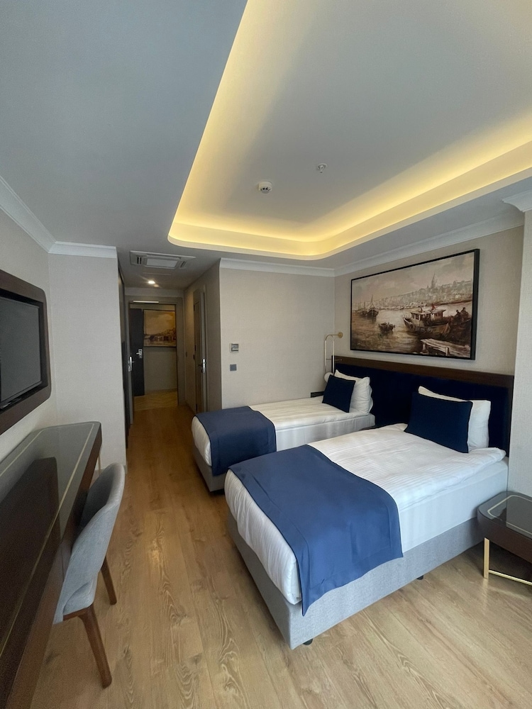 Foto de Nevi Hotel & Suites İstanbul Taksim