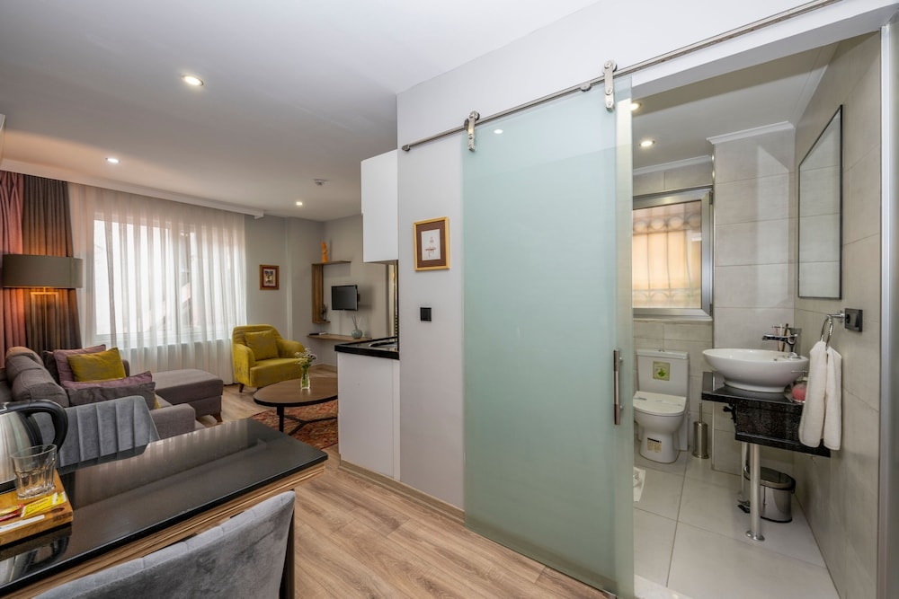 Foto de The Marions Suite Hotel
