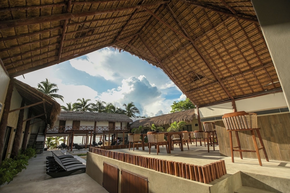 Foto de Areia Playa del Carmen-Beach front Hotel